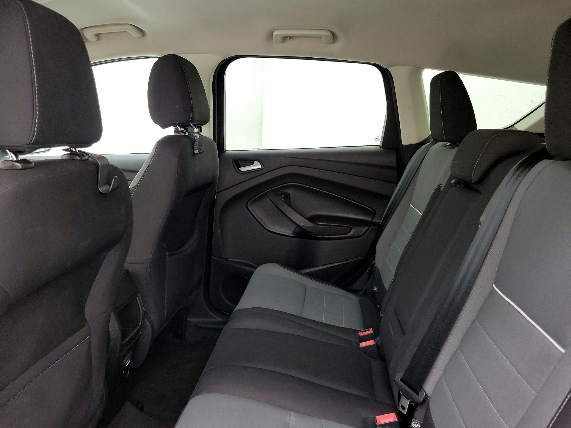 Thumbnail: 2015 Ford Escape - 19