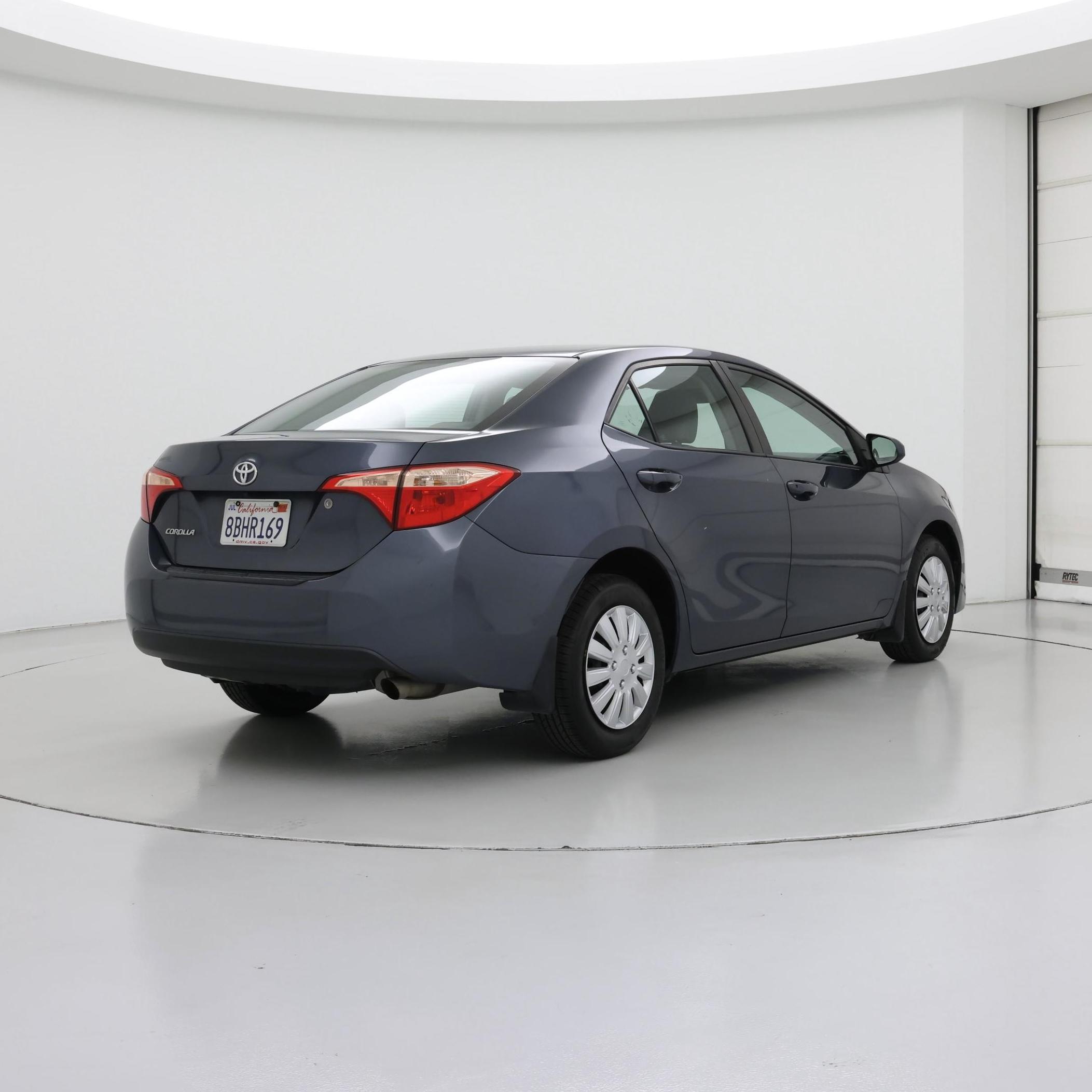 Thumbnail: 2017 Toyota Corolla - 8