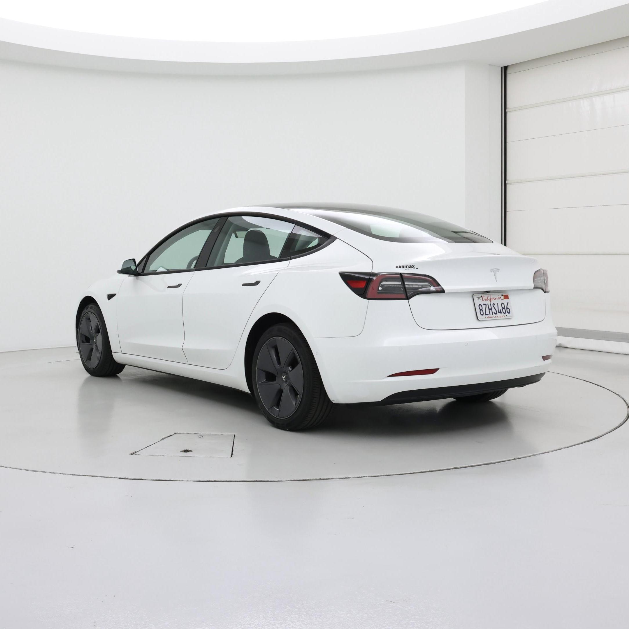 Thumbnail: 2022 Tesla Model 3 - 2