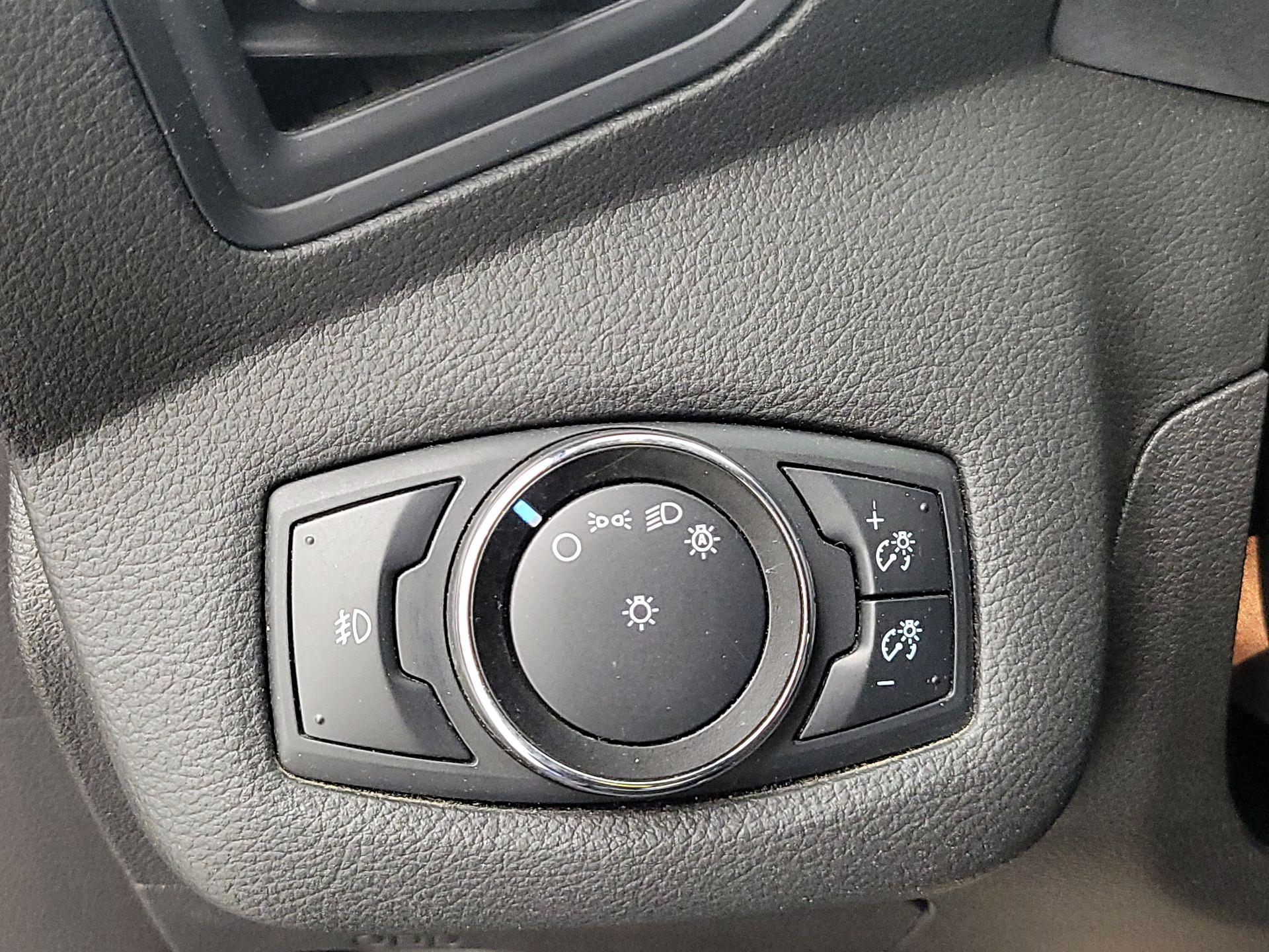 Thumbnail: 2014 Ford Escape - 13