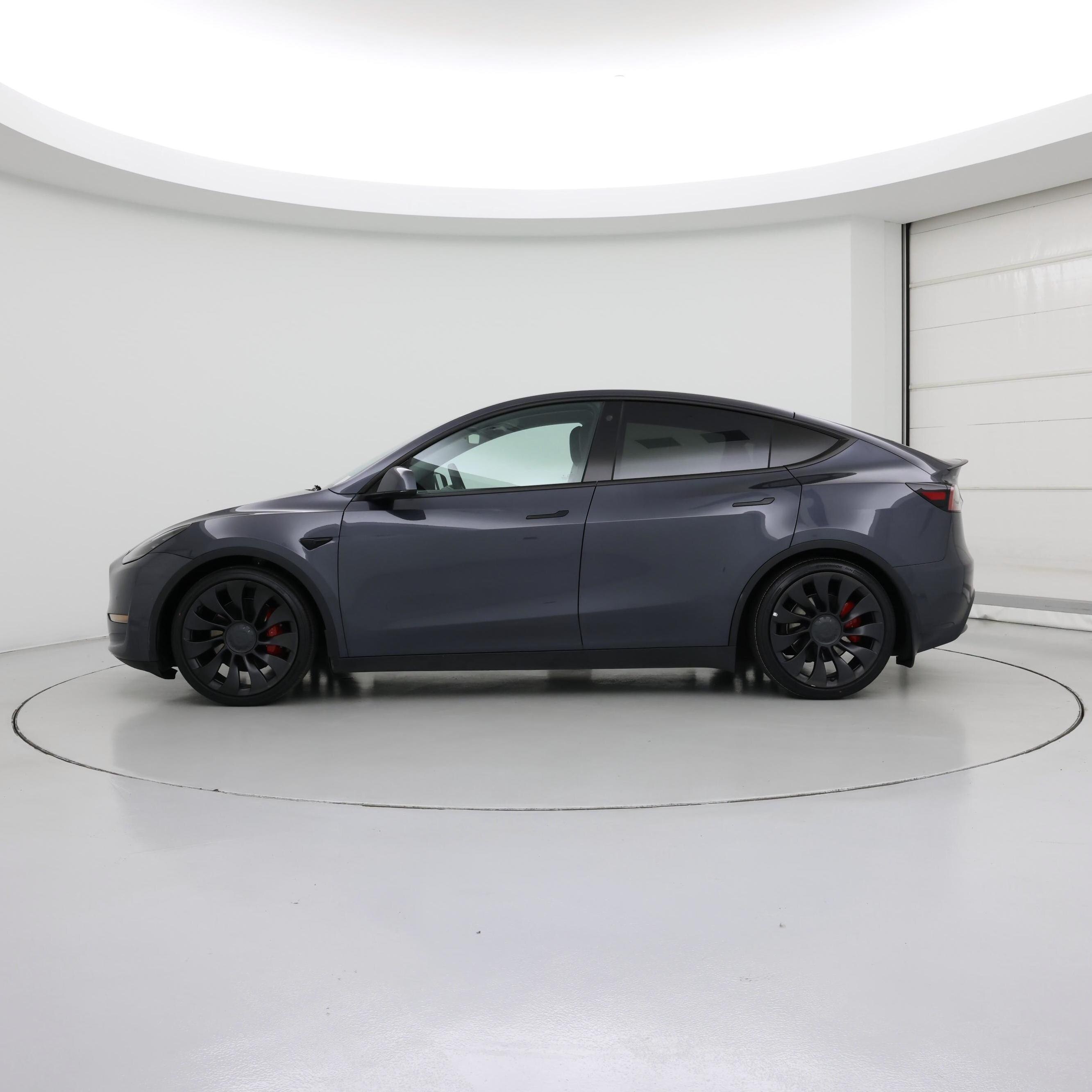 Thumbnail: 2022 Tesla Model Y - 3