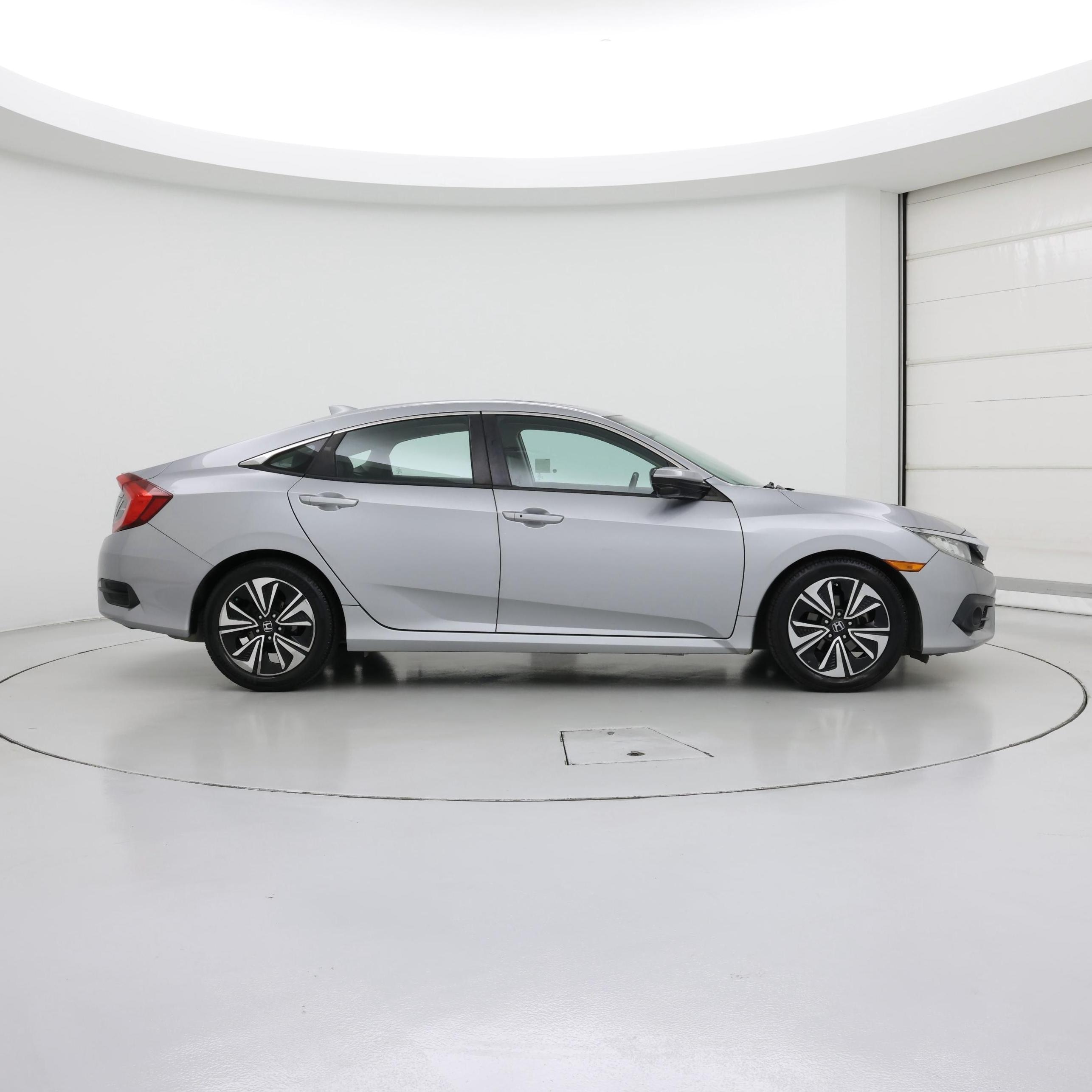 Thumbnail: 2017 Honda Civic - 7