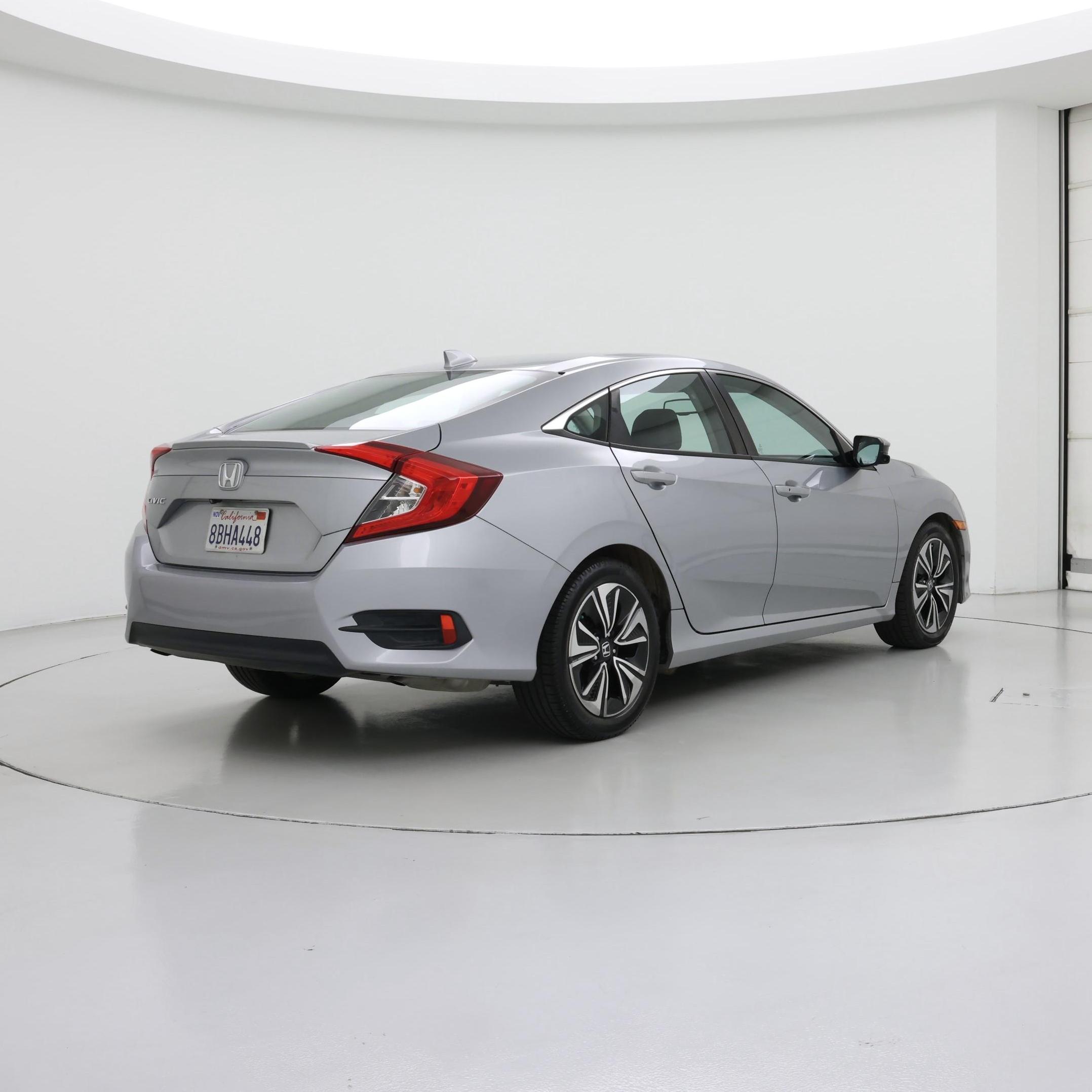 Thumbnail: 2017 Honda Civic - 8