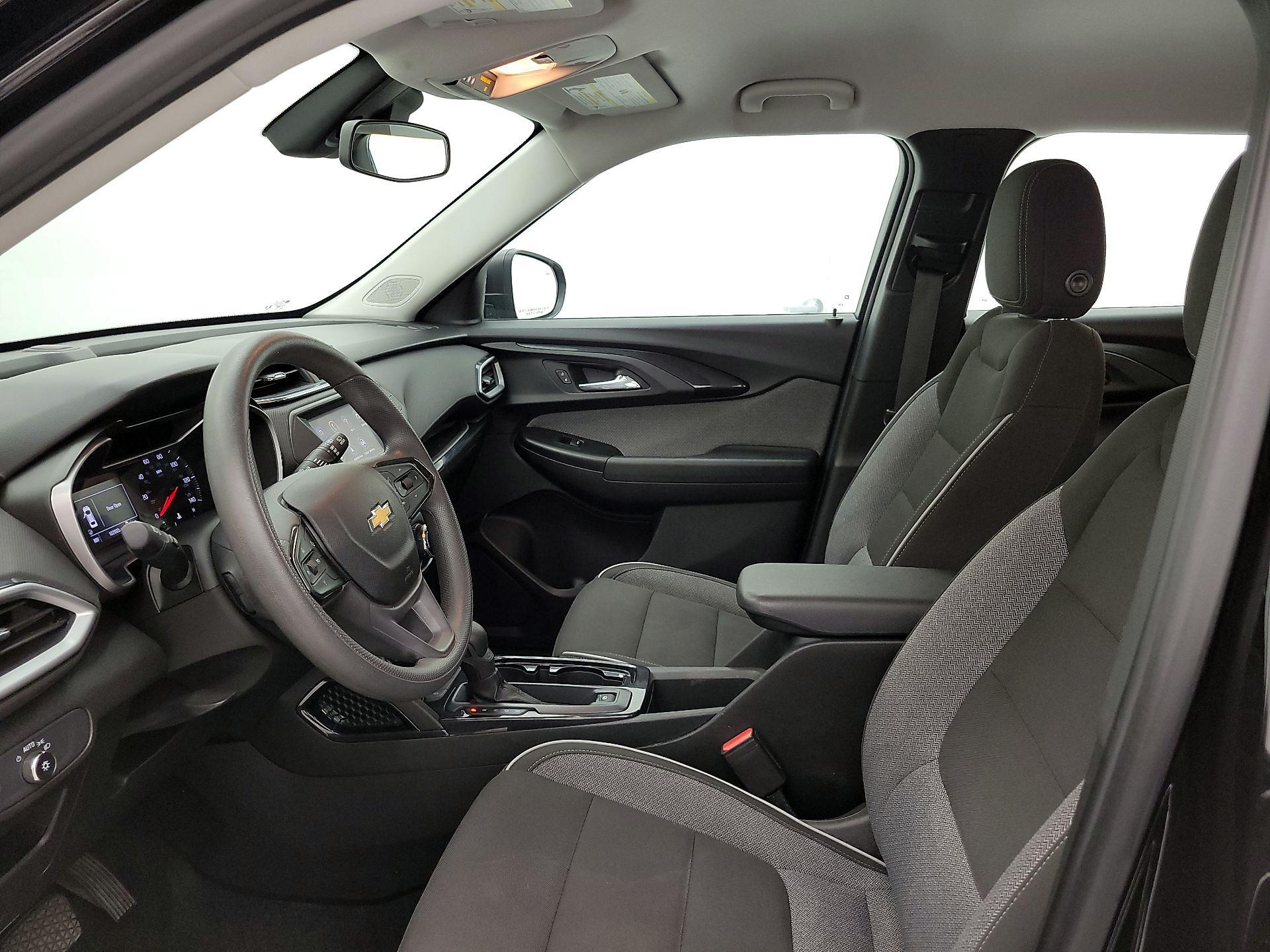 Thumbnail: 2021 Chevrolet TrailBlazer - 11