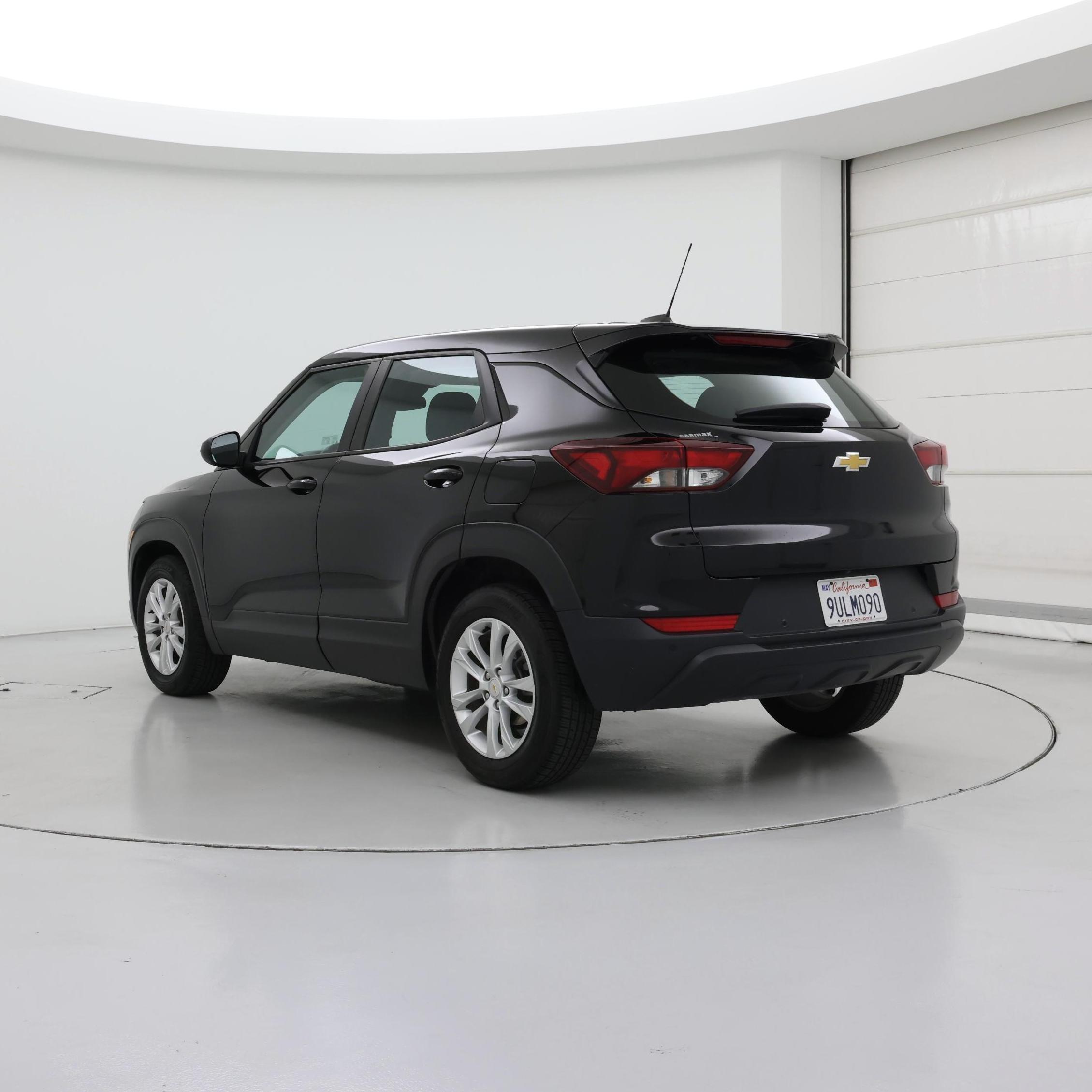 Thumbnail: 2021 Chevrolet TrailBlazer - 2