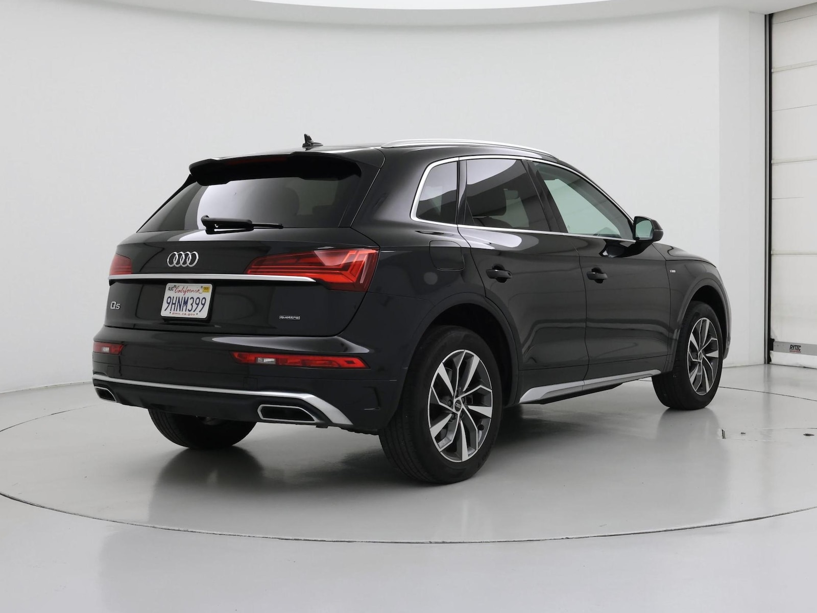 2023 Audi Q5 Premium Plus - Photo 9