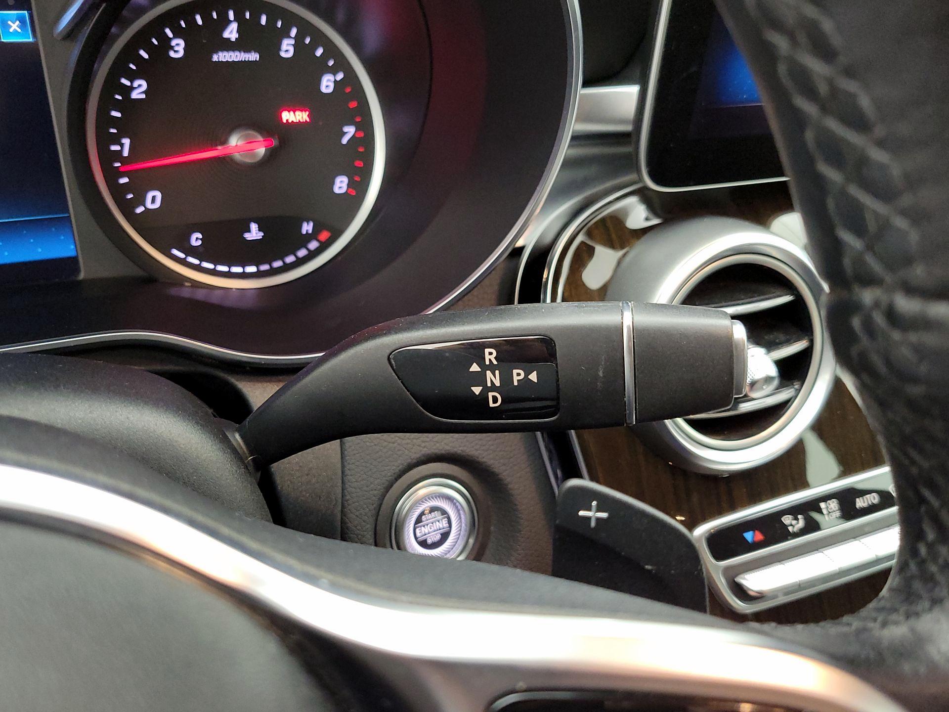 Thumbnail: 2019 Mercedes-Benz C-Class - 18