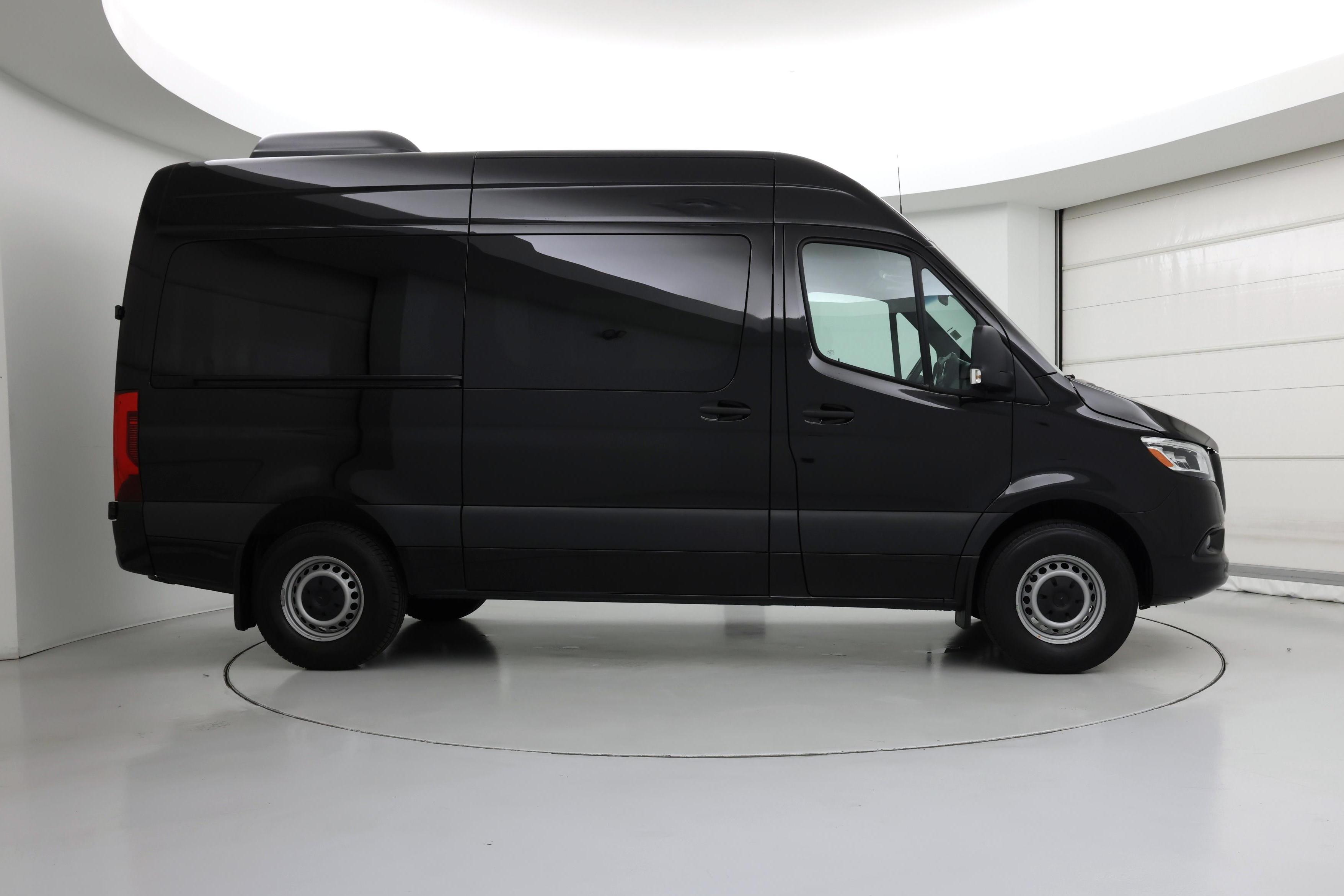 Thumbnail: 2023 Mercedes-Benz Sprinter - 7