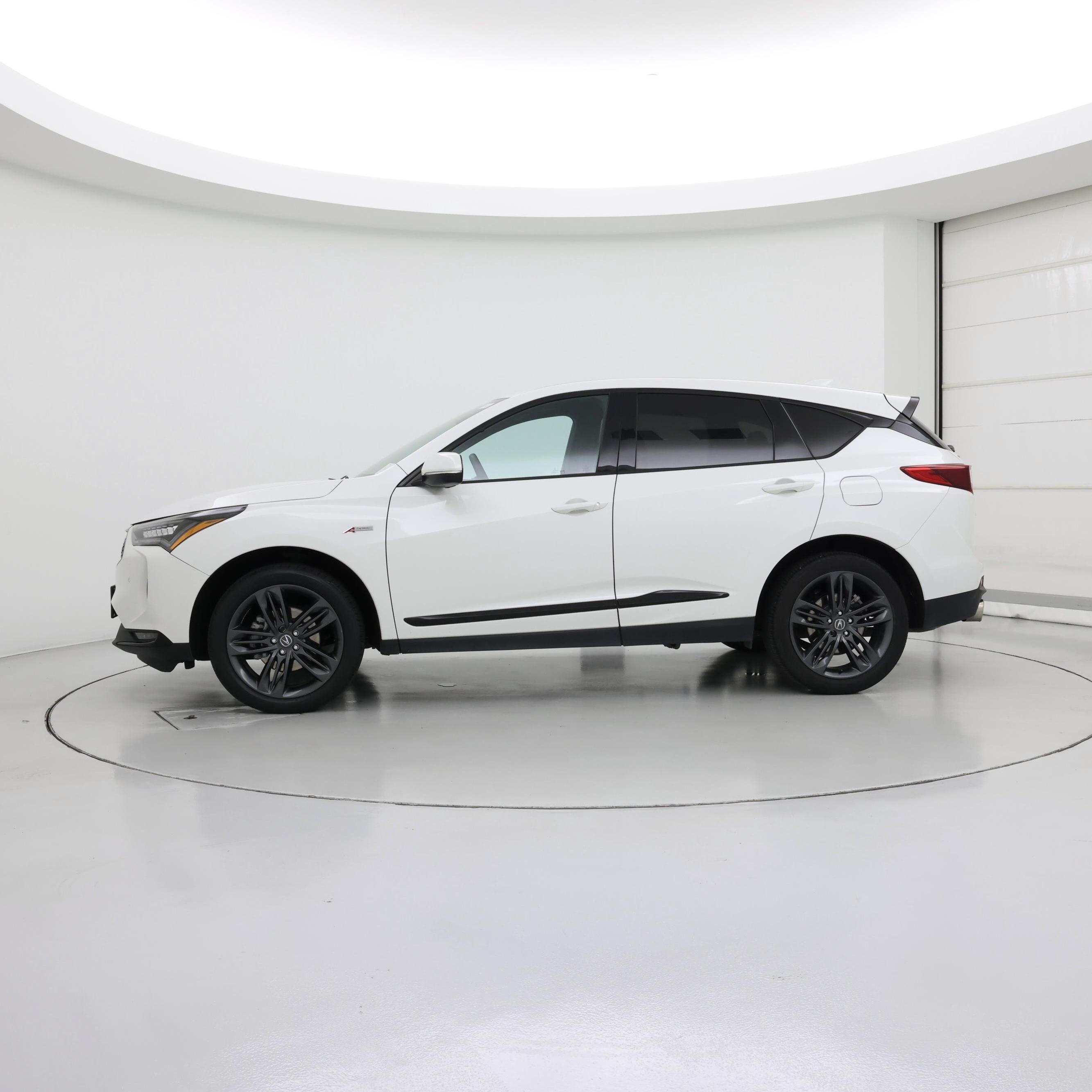 Thumbnail: 2022 Acura RDX - 3