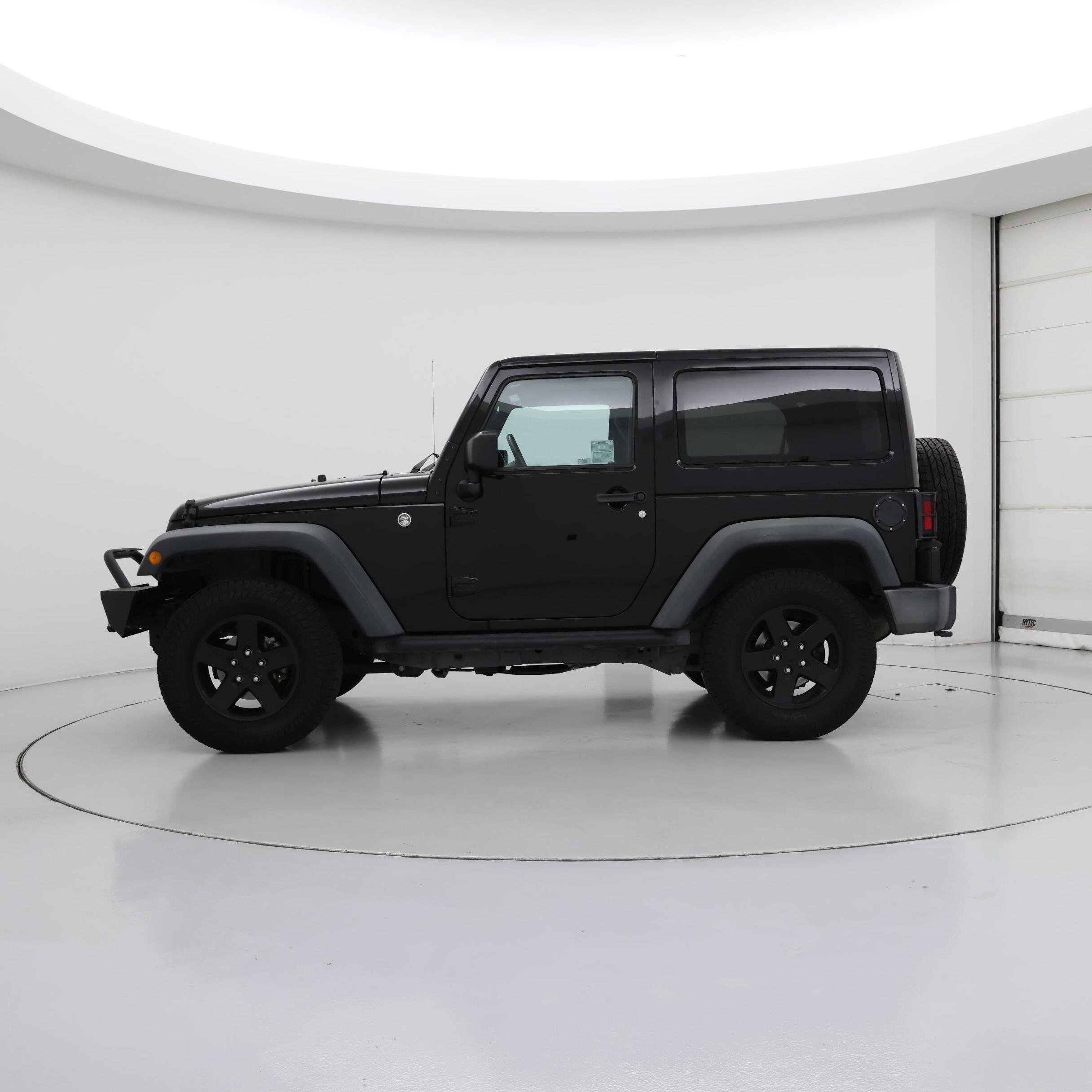Thumbnail: 2016 Jeep Wrangler - 3