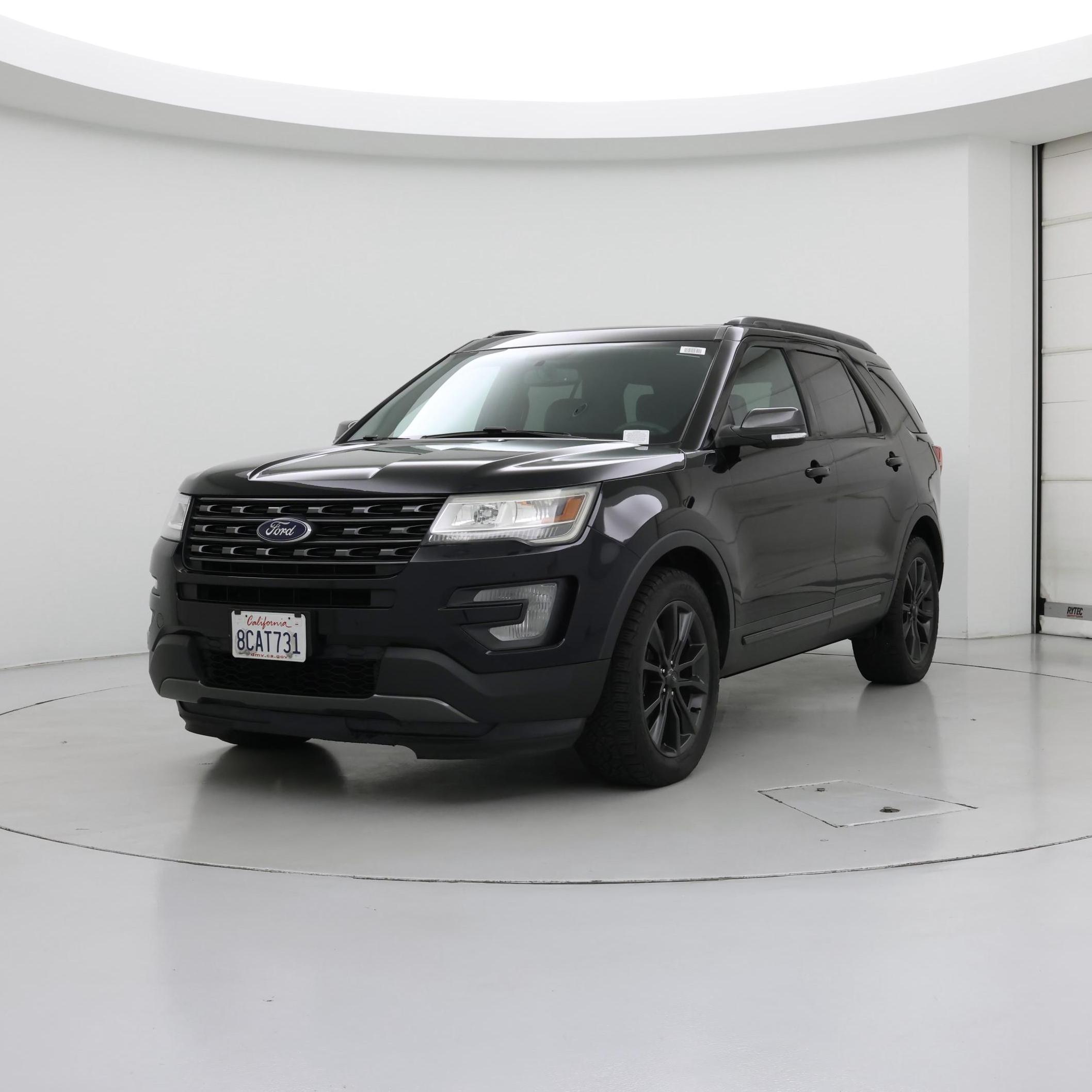 Thumbnail: 2017 Ford Explorer - 4