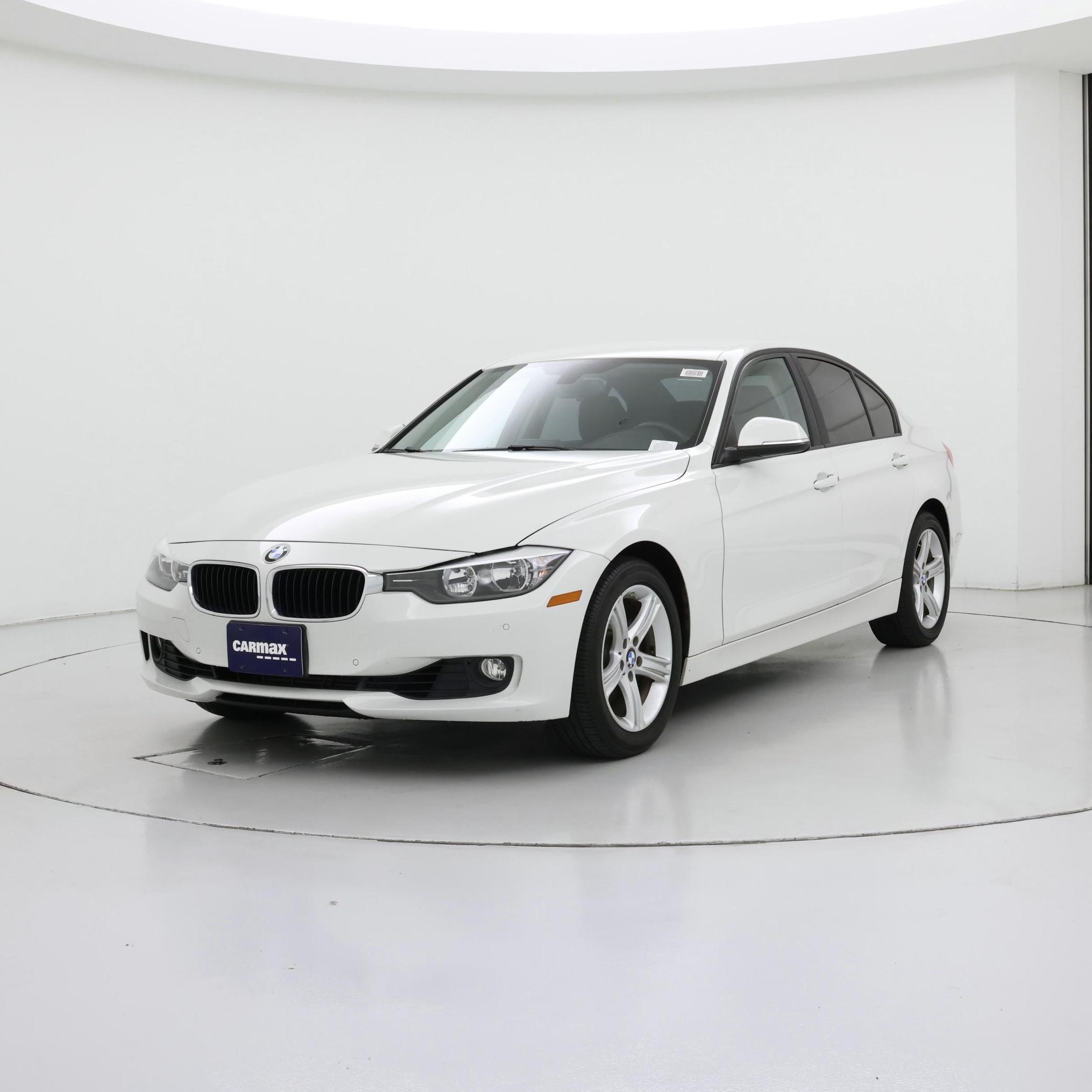 Thumbnail: 2015 BMW 3 Series - 4