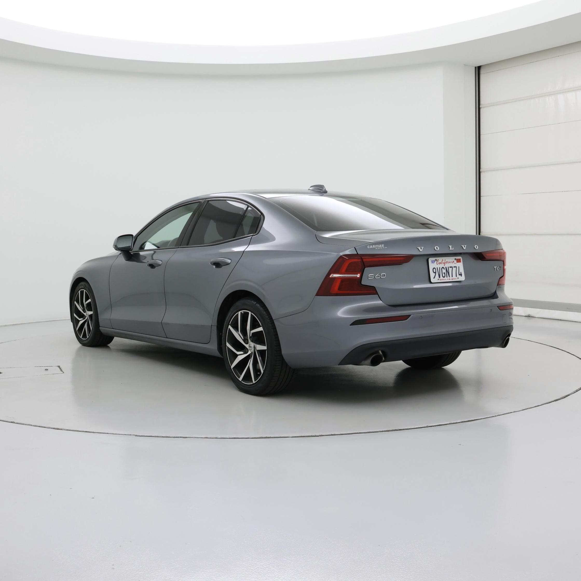 Thumbnail: 2019 Volvo S60 - 2
