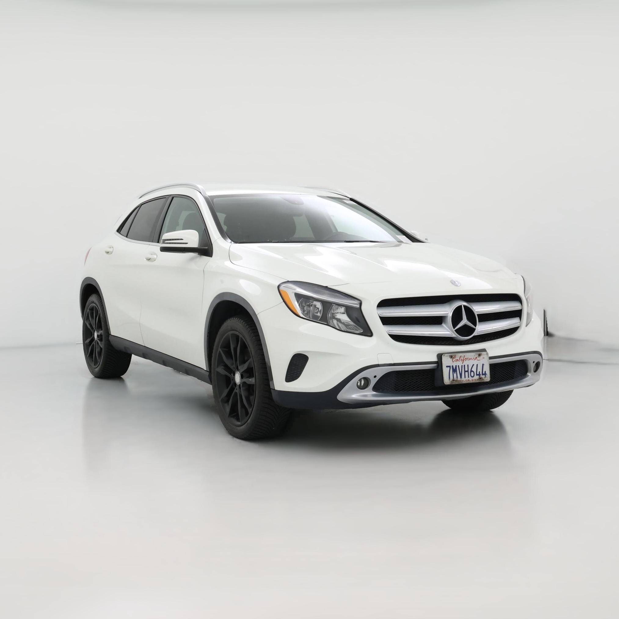 Thumbnail: 2015 Mercedes-Benz GLA - 1