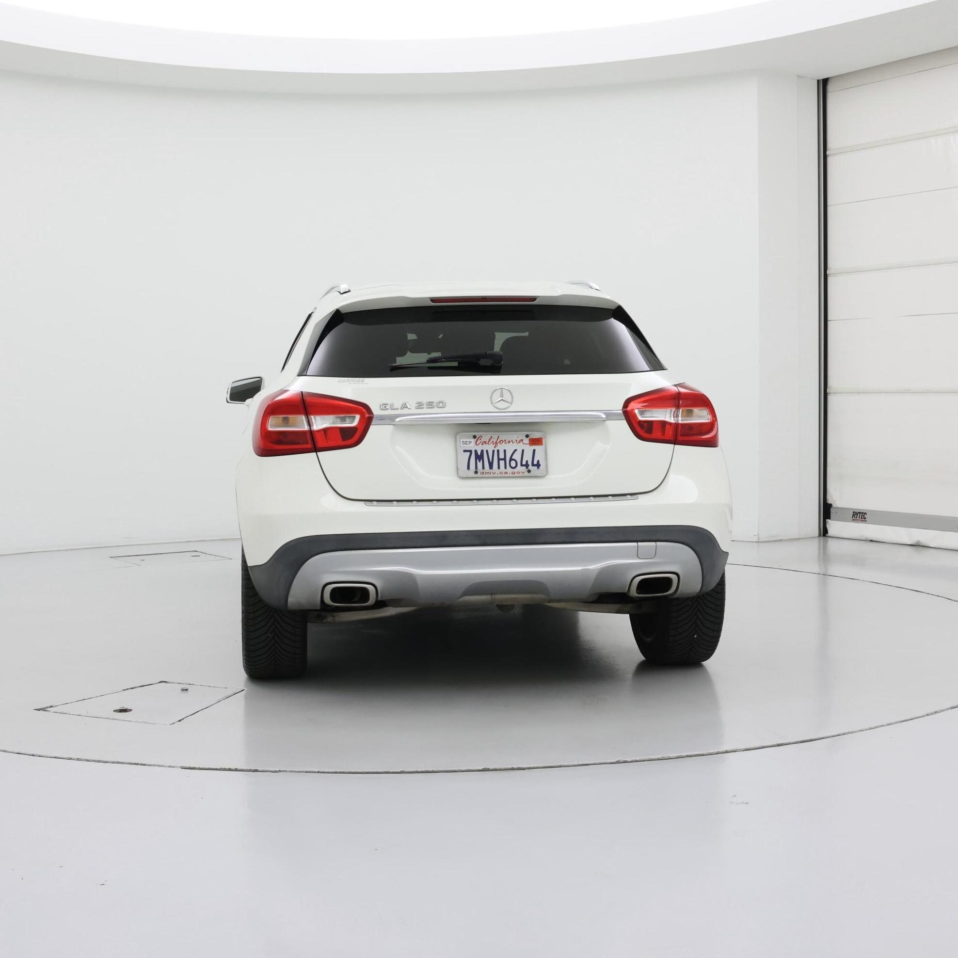 Thumbnail: 2015 Mercedes-Benz GLA - 6