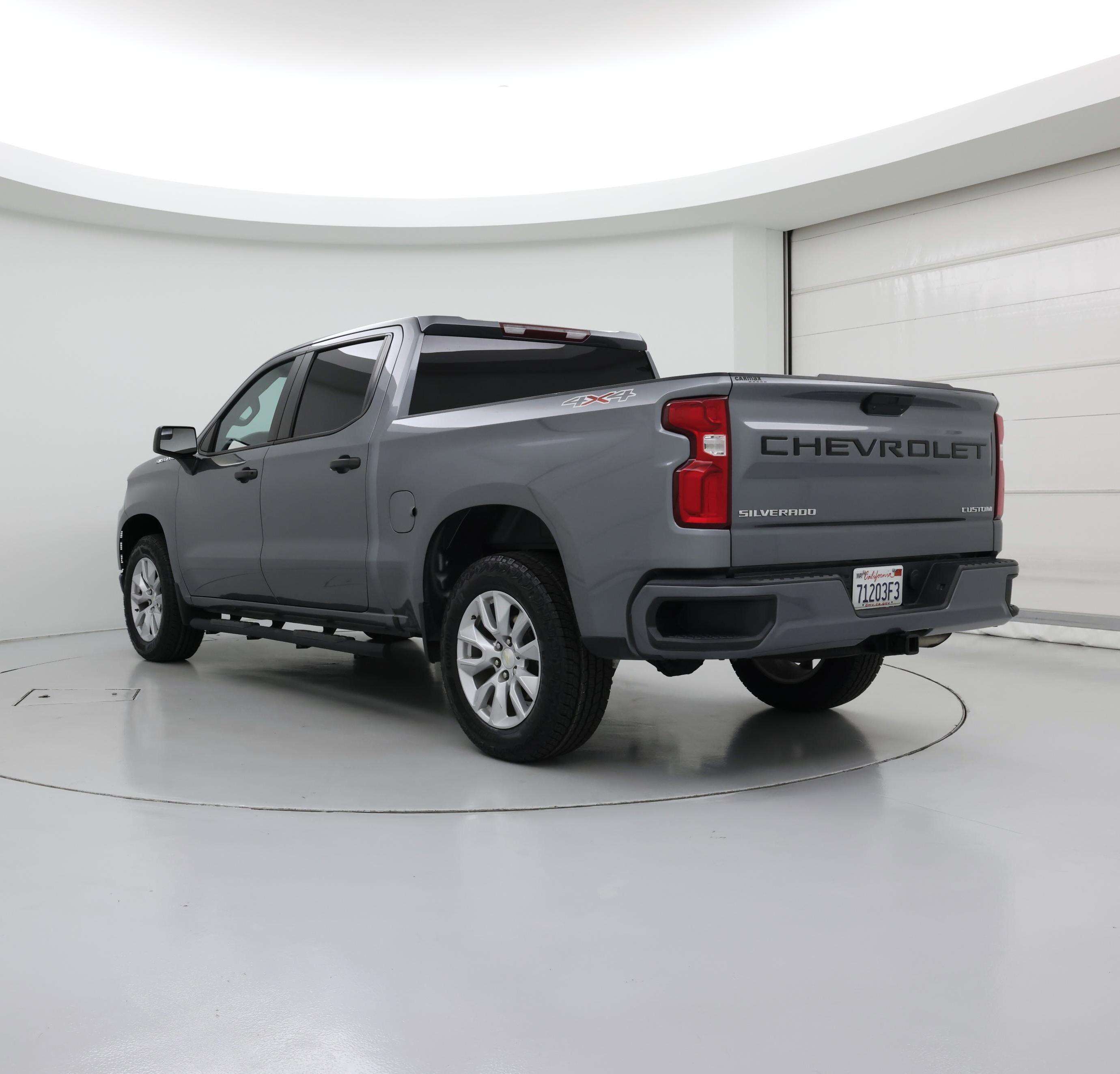 Thumbnail: 2021 Chevrolet Silverado 1500 - 2