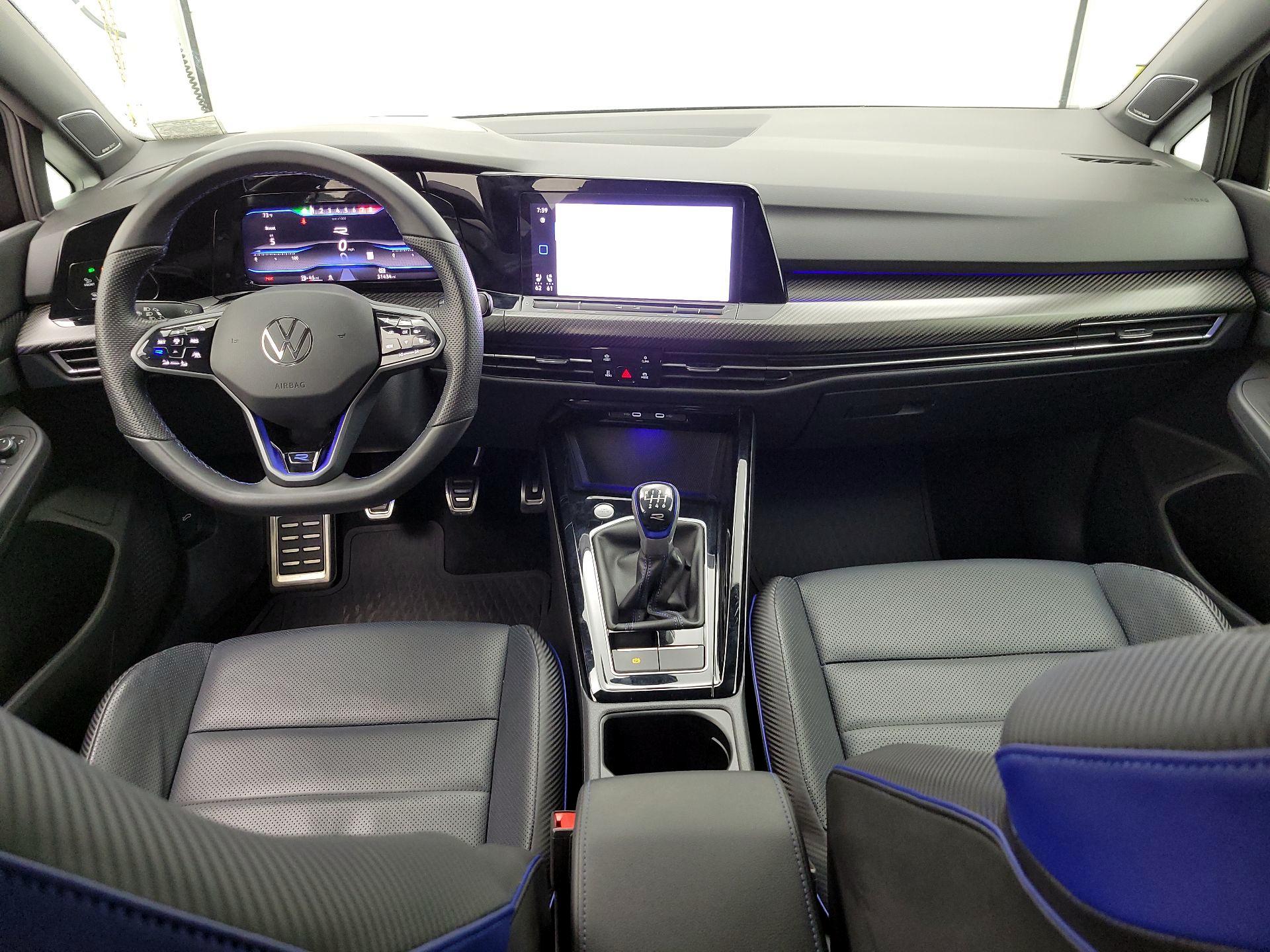 Thumbnail: 2023 Volkswagen Golf - 9