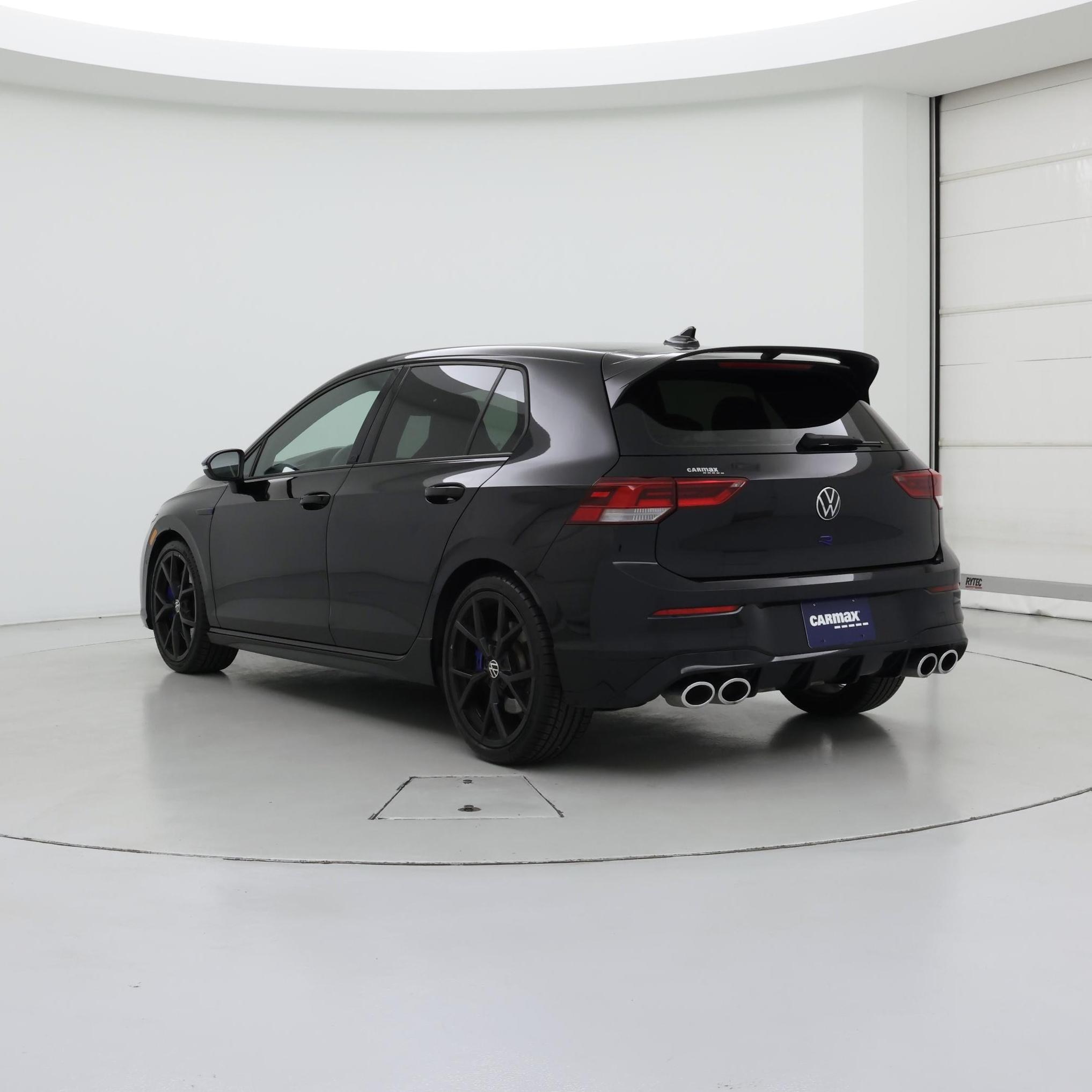 Thumbnail: 2023 Volkswagen Golf - 2