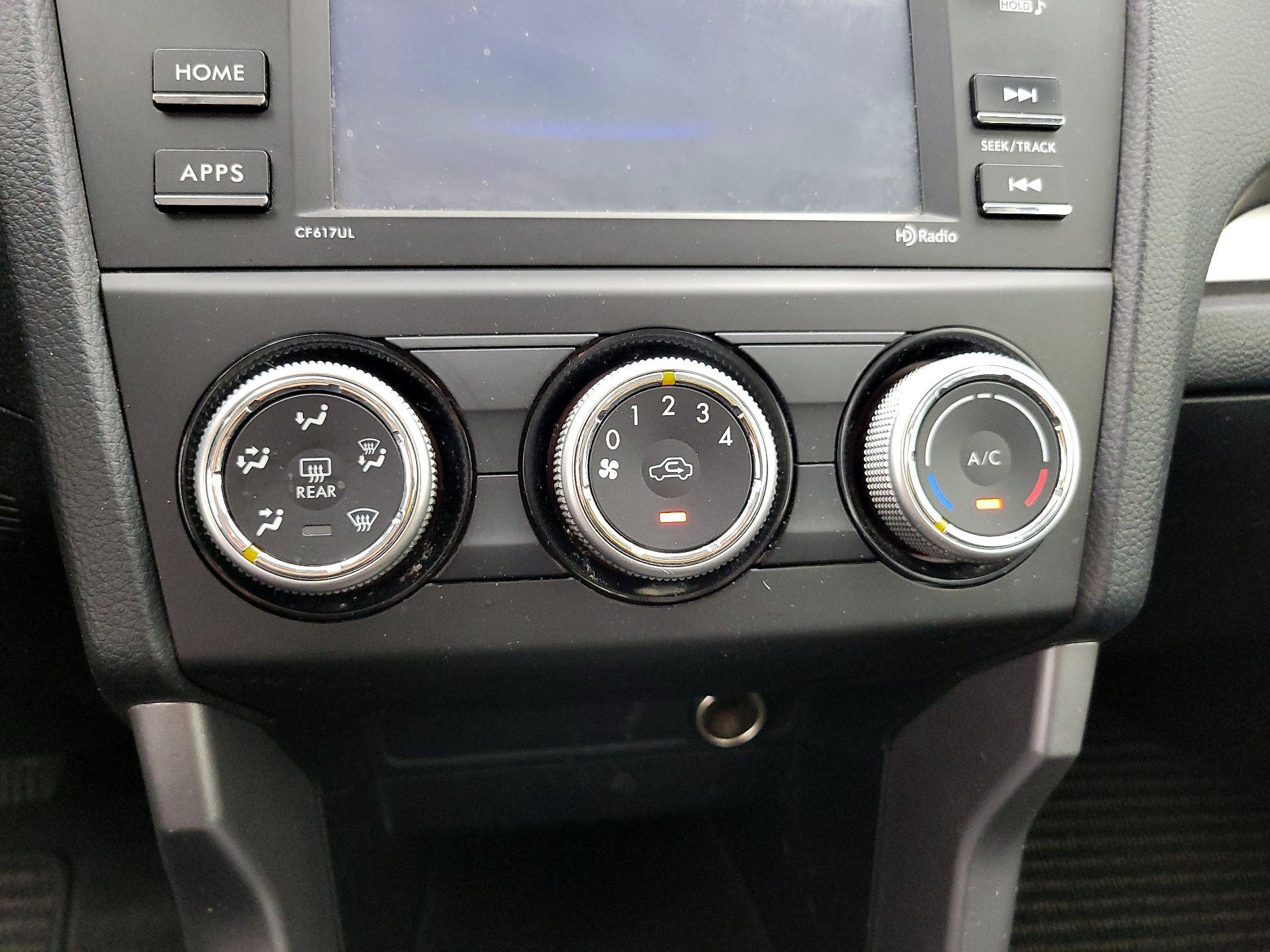 Thumbnail: 2016 Subaru Forester - 16