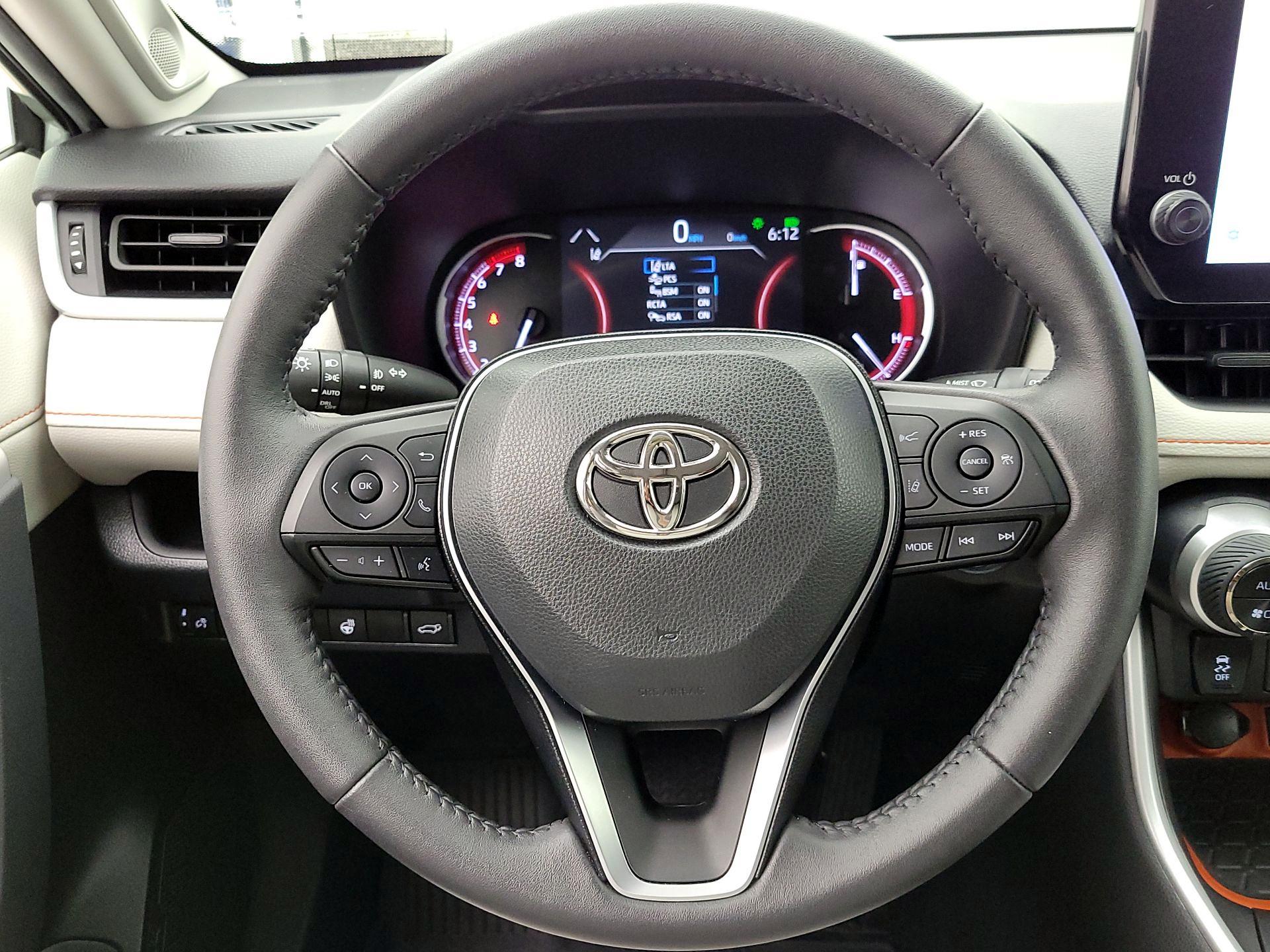 Thumbnail: 2023 Toyota RAV4 - 10