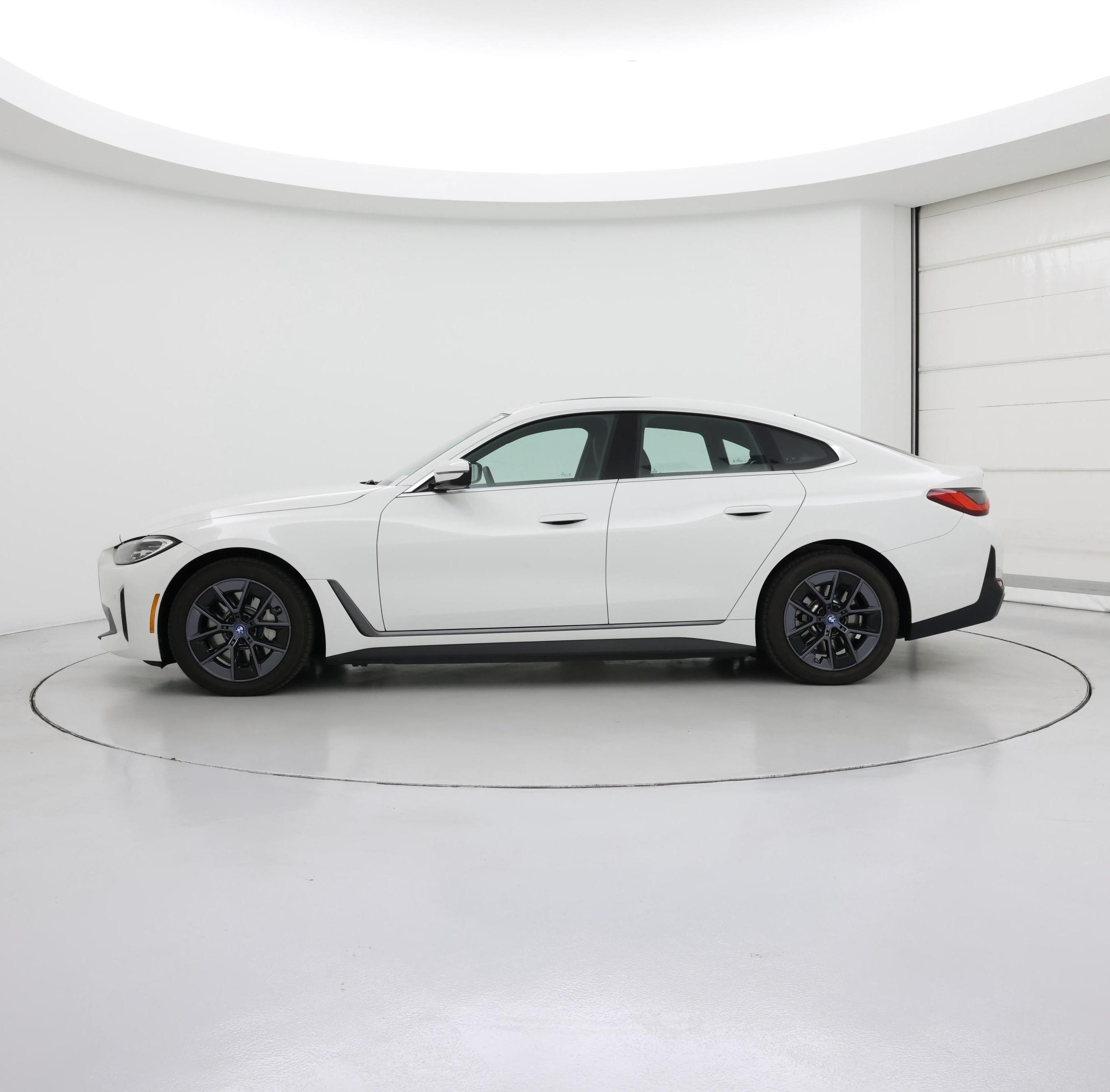 Thumbnail: 2024 BMW i4 - 3