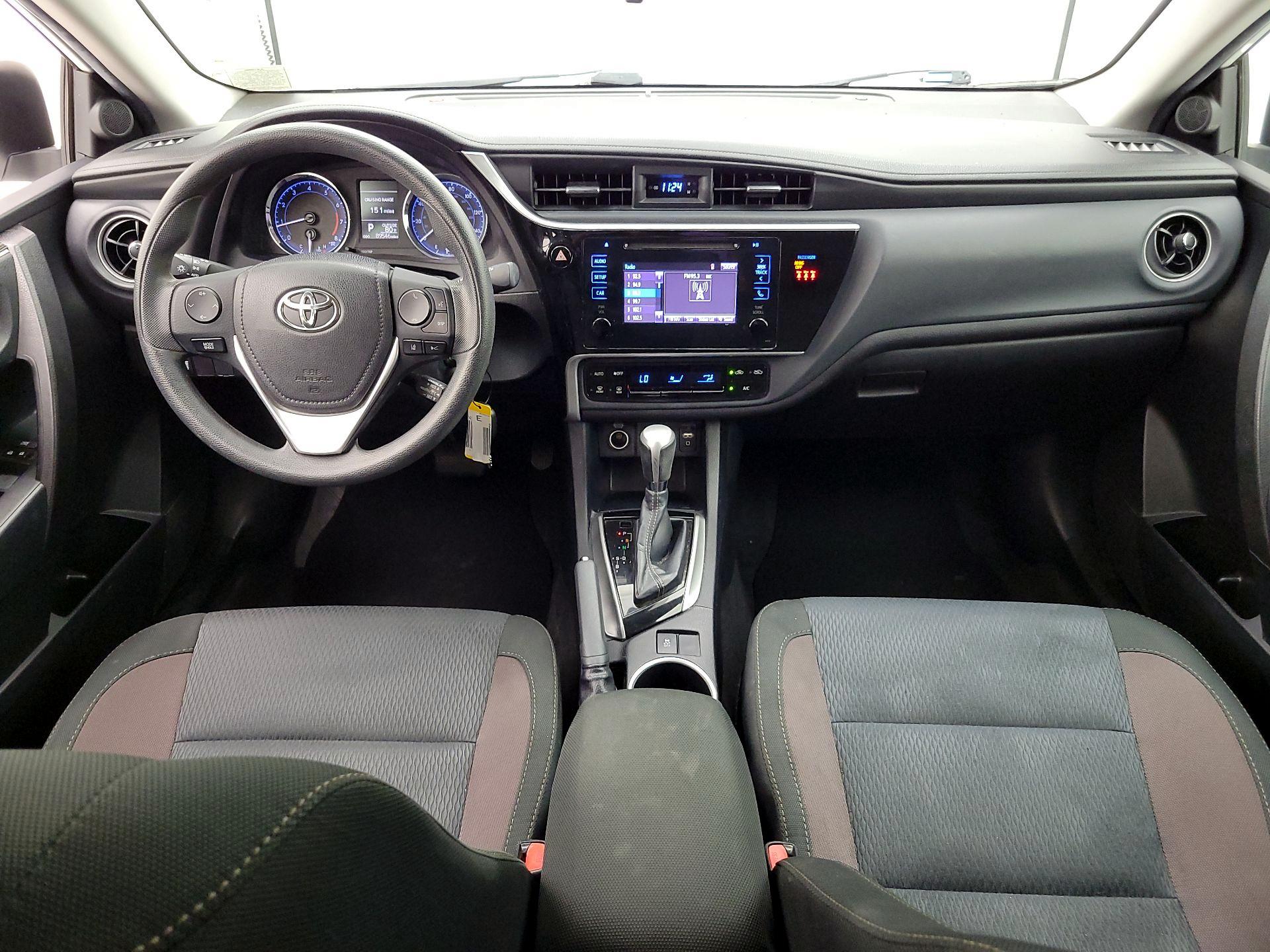 Thumbnail: 2018 Toyota Corolla - 9