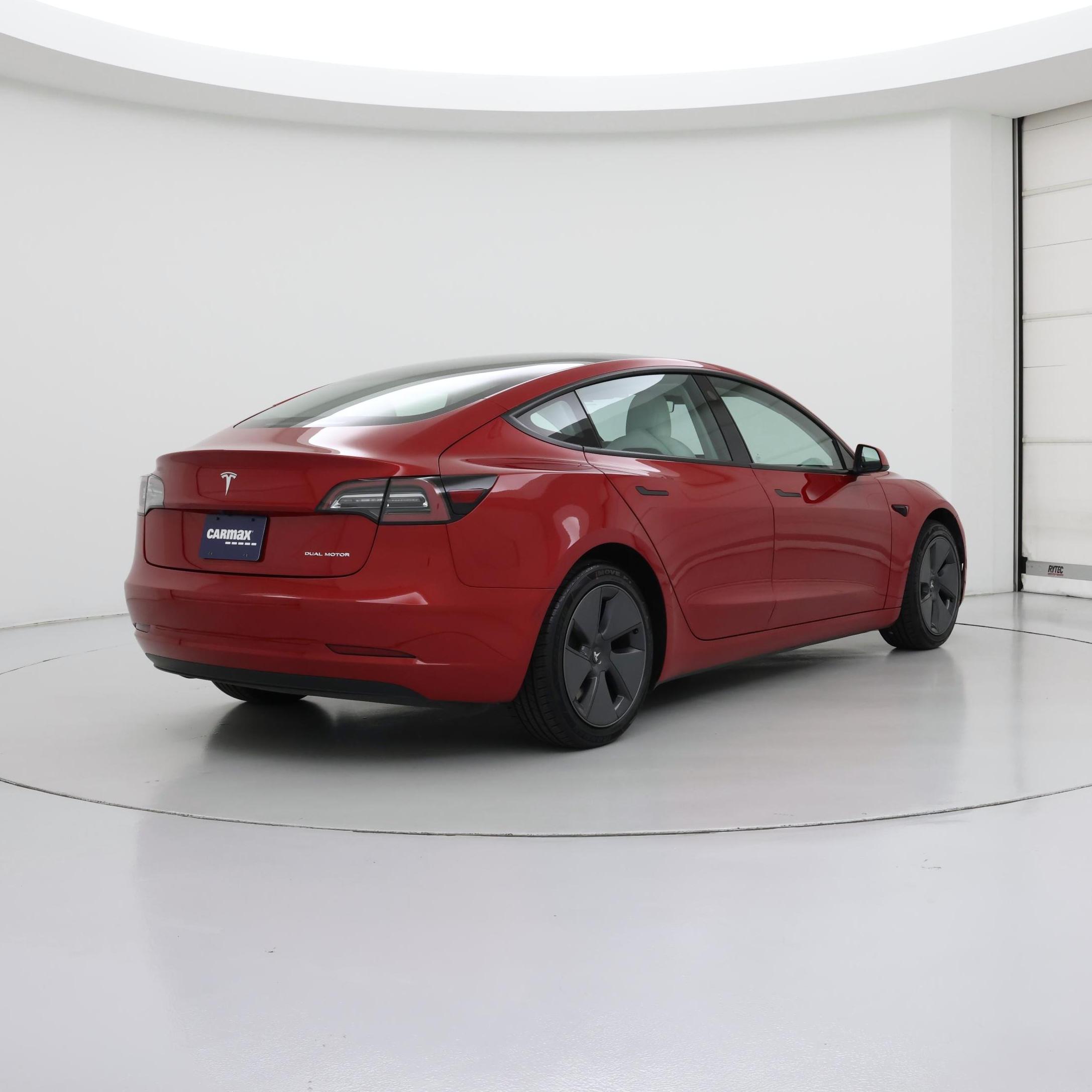 Thumbnail: 2022 Tesla Model 3 - 8