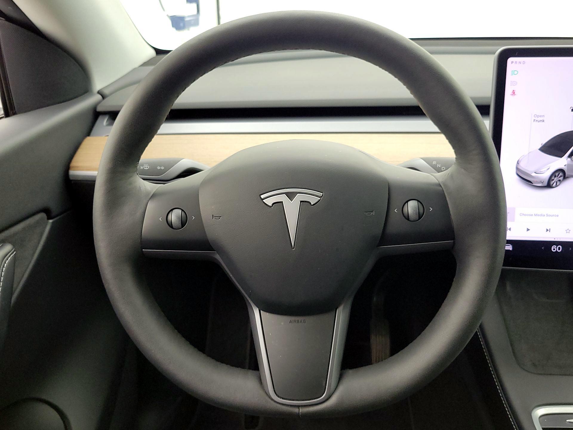 Thumbnail: 2021 Tesla Model Y - 10
