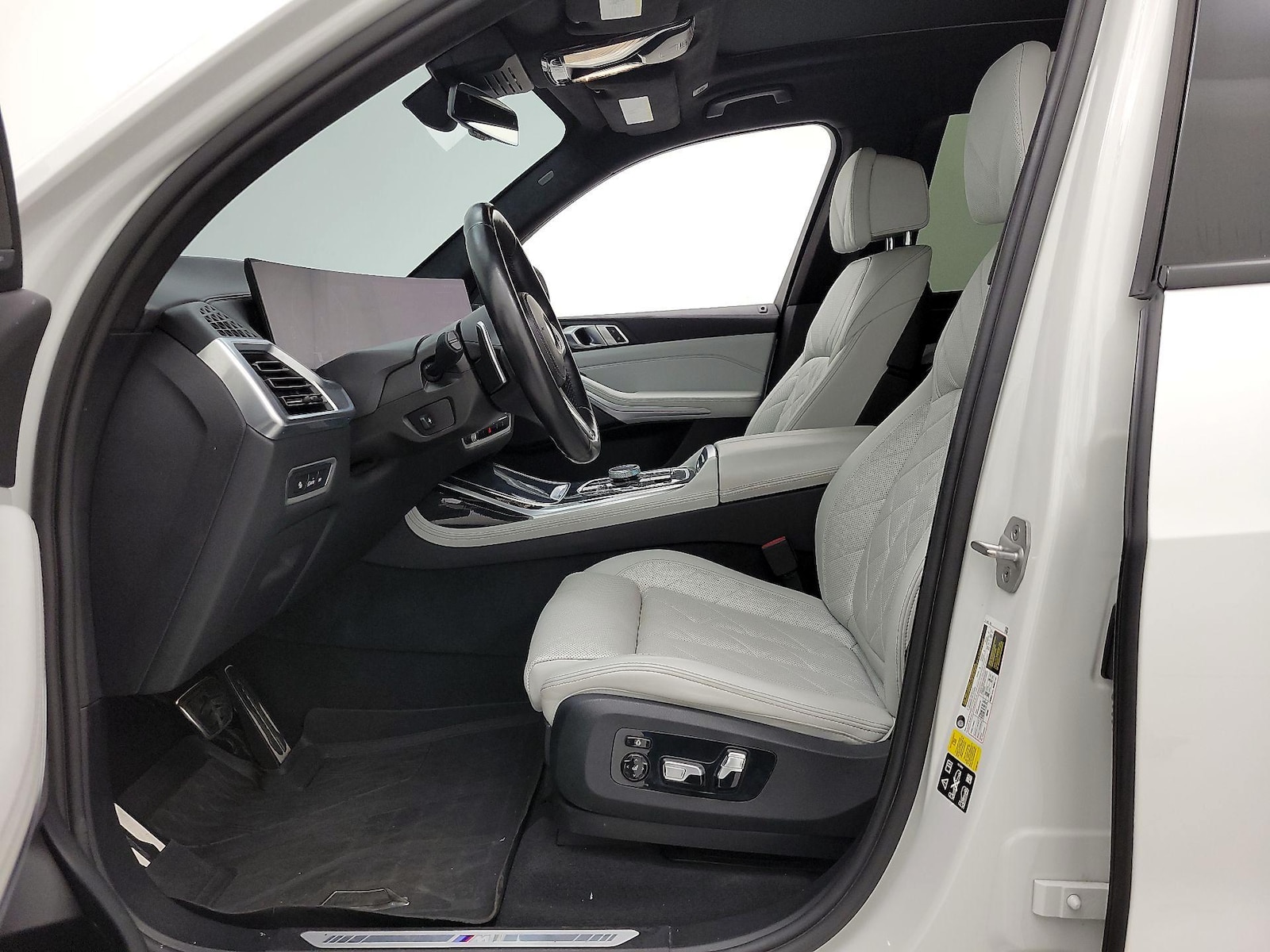 2024 BMW X7 40i - Photo 12