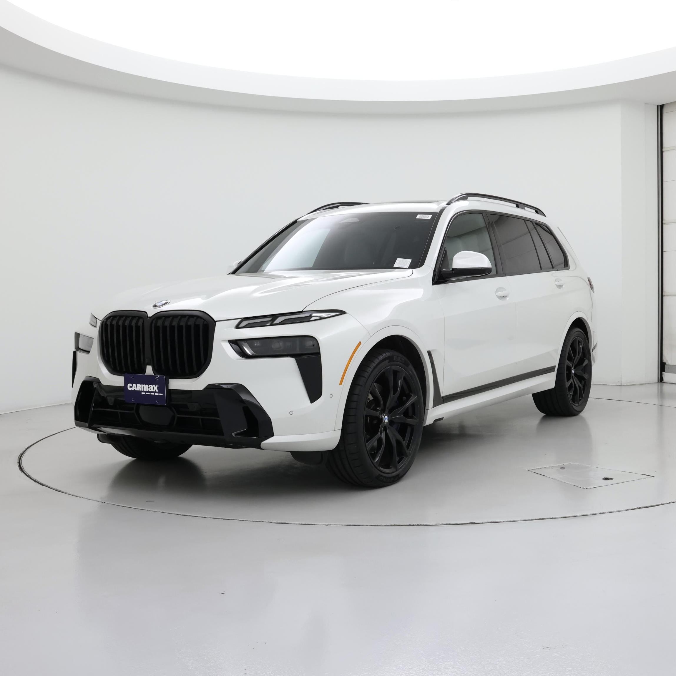 Thumbnail: 2024 BMW X7 - 4