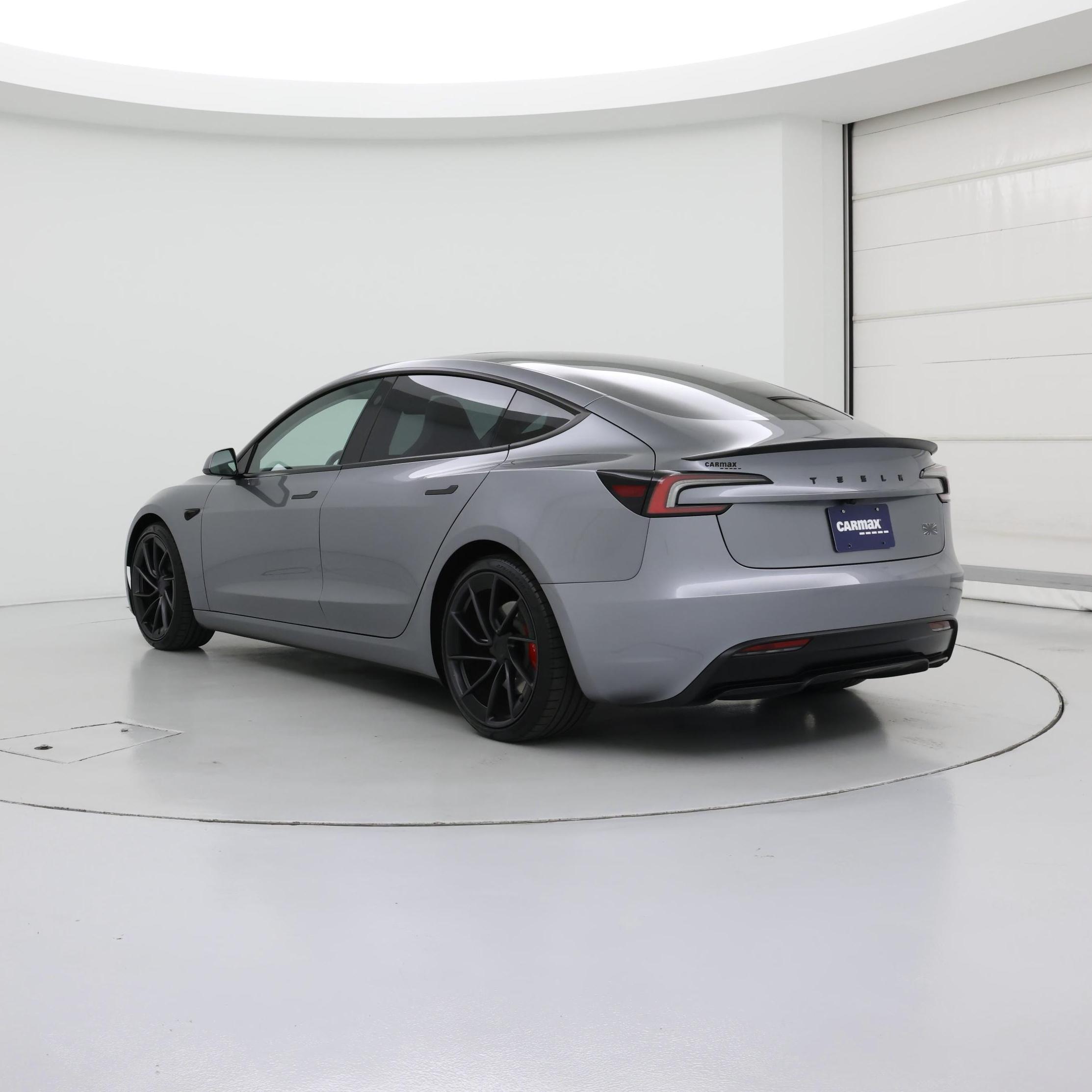 Thumbnail: 2025 Tesla Model 3 - 2