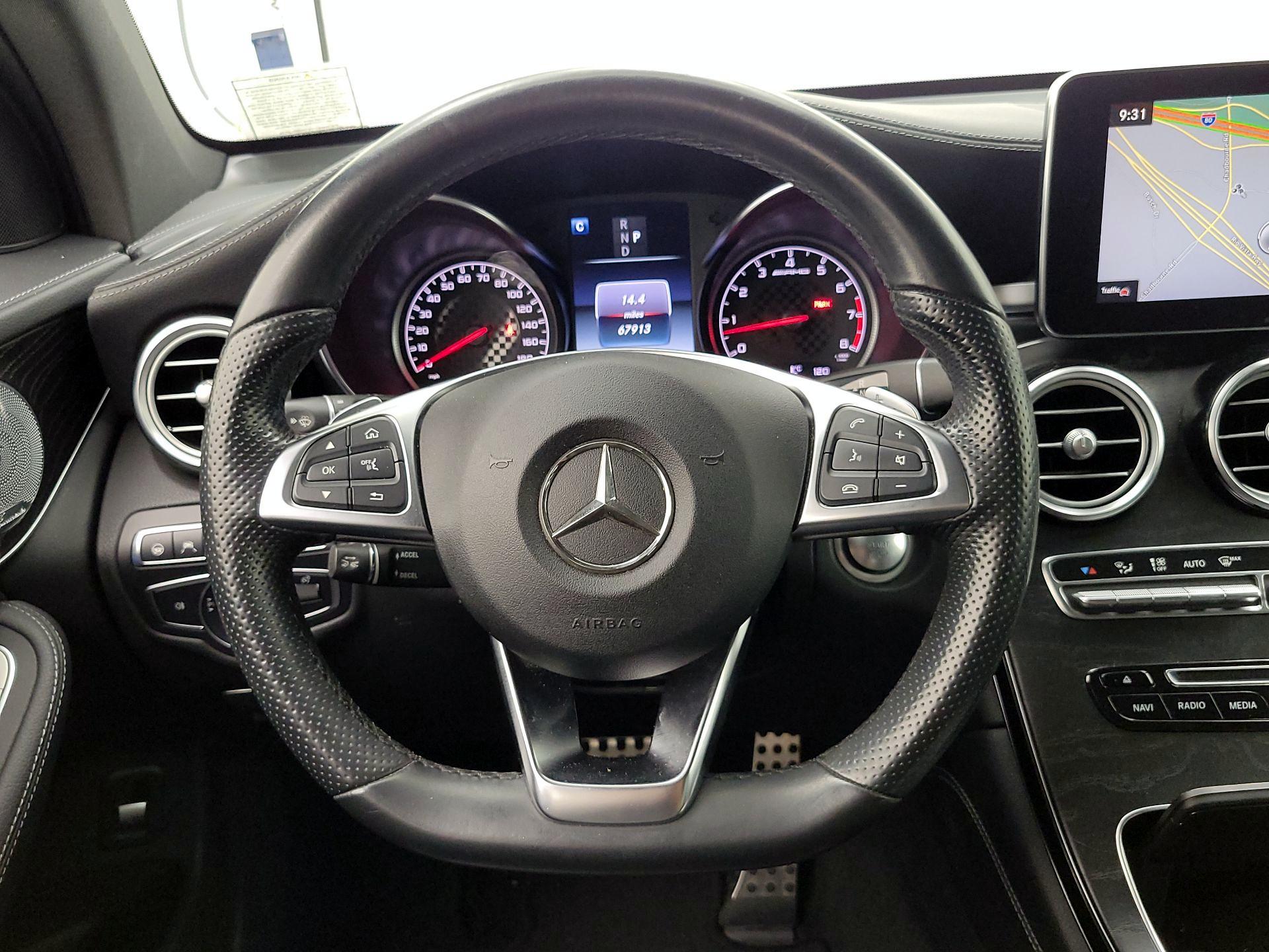 Thumbnail: 2017 Mercedes-Benz GLC - 10