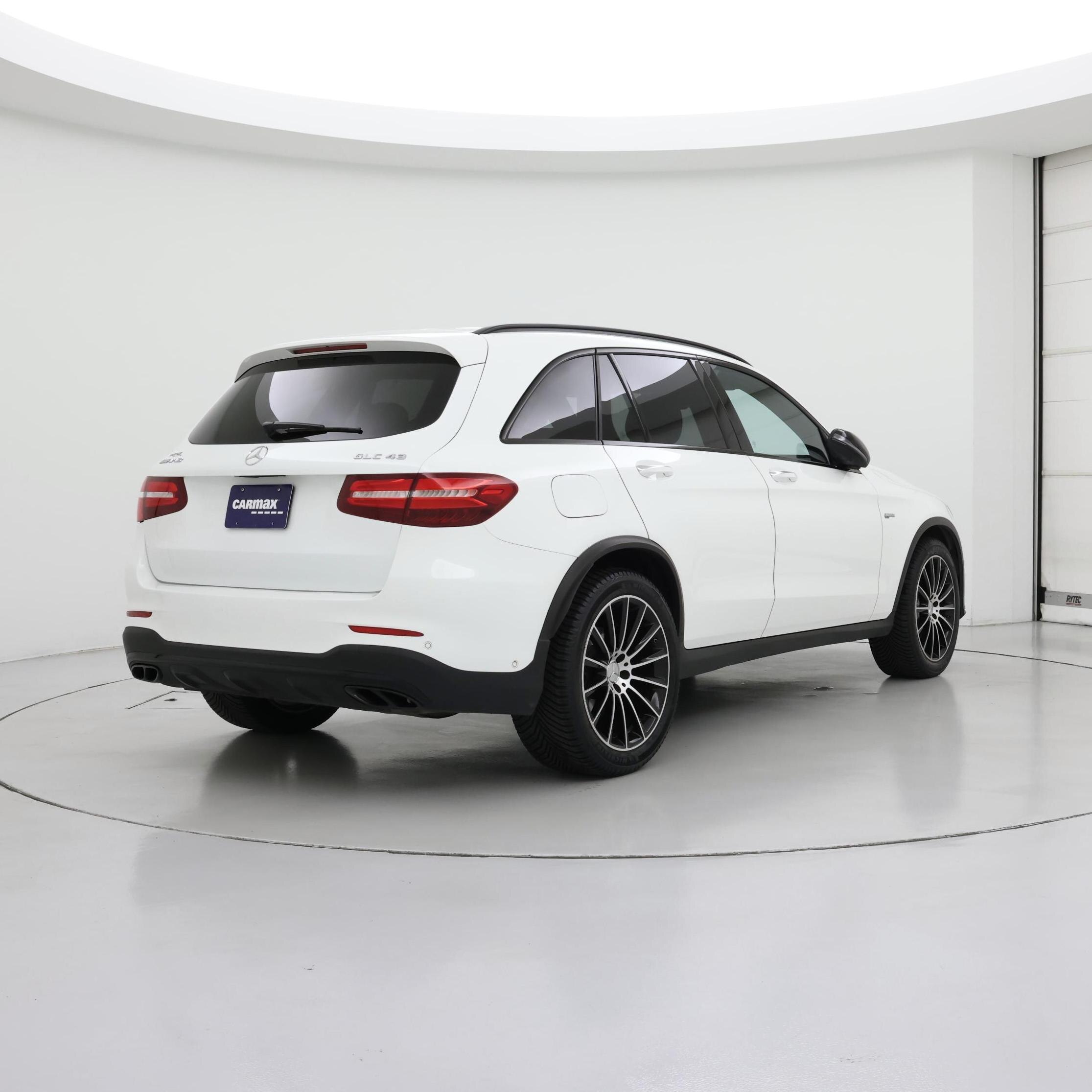 Thumbnail: 2017 Mercedes-Benz GLC - 8