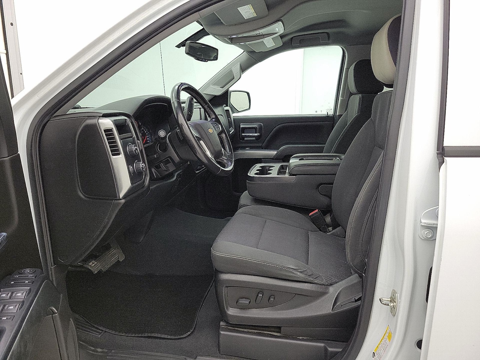 2018 Chevrolet Silverado 1500 LT - Photo 12