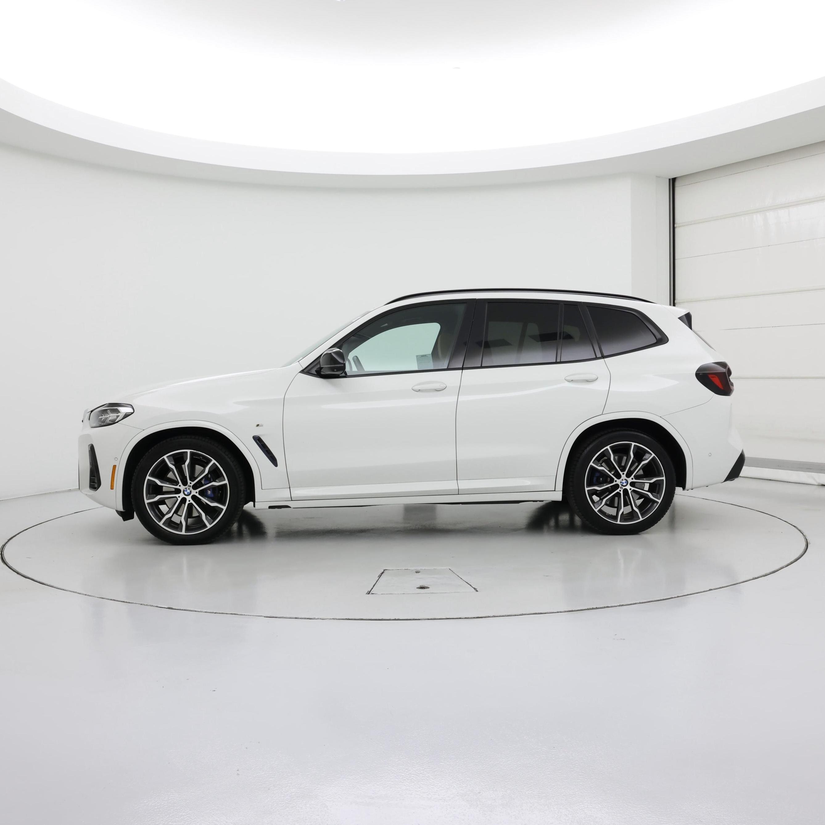 Thumbnail: 2022 BMW X3 - 3