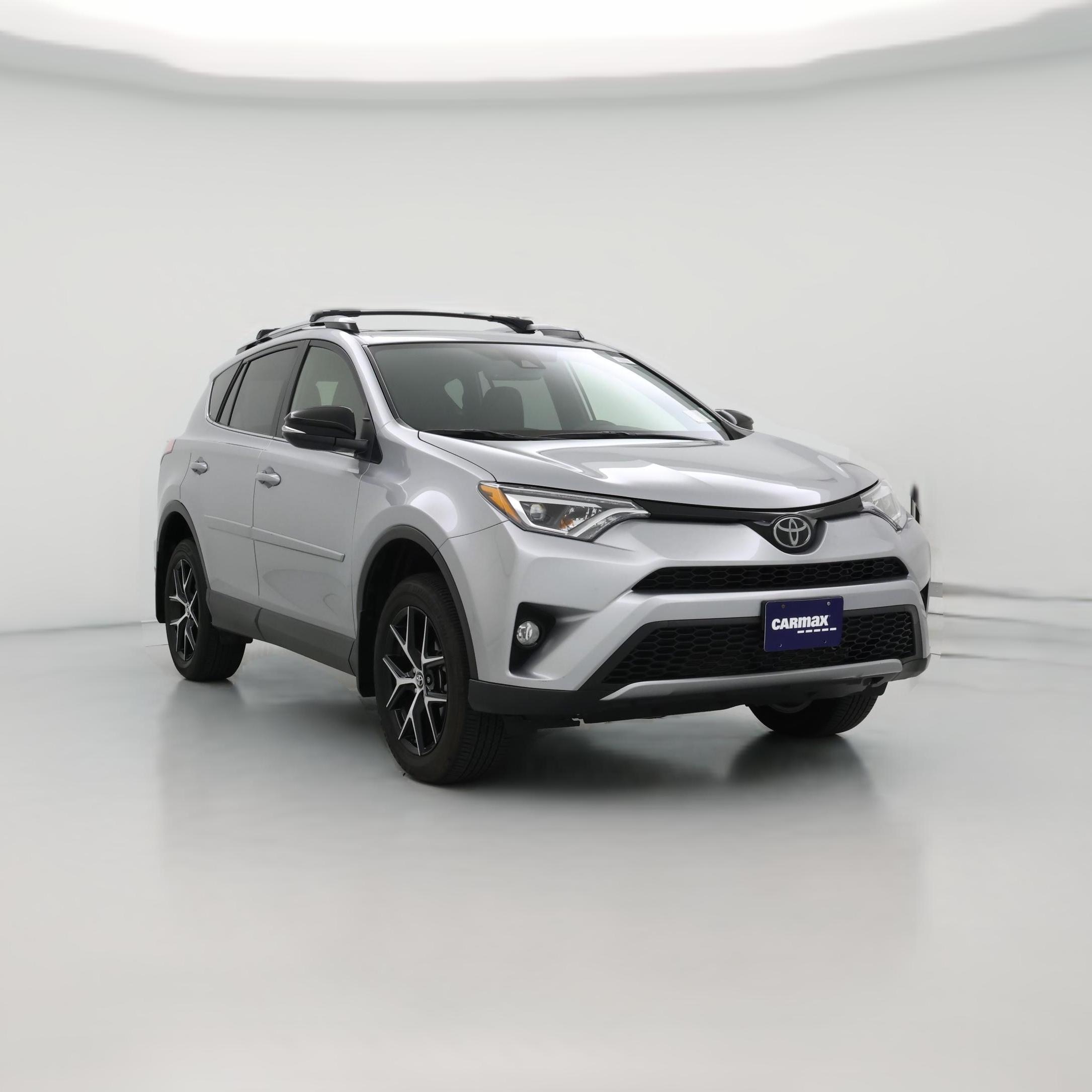 Thumbnail: 2018 Toyota RAV4 - 1