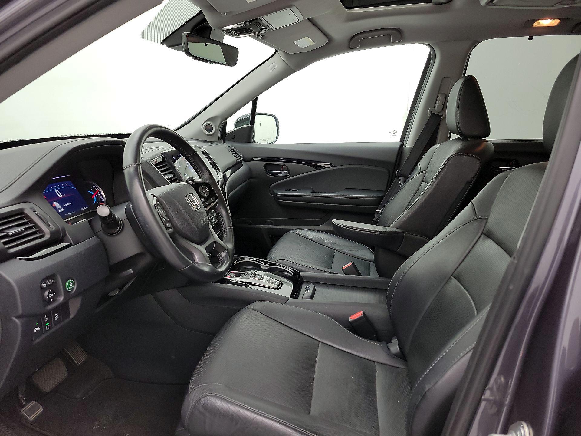 Thumbnail: 2020 Honda Pilot - 11