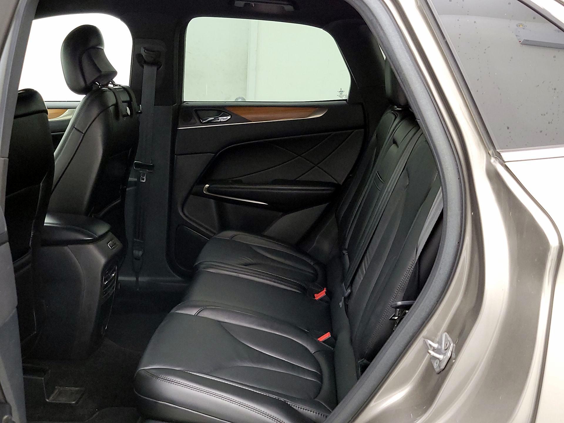 Thumbnail: 2017 Lincoln MKC - 20