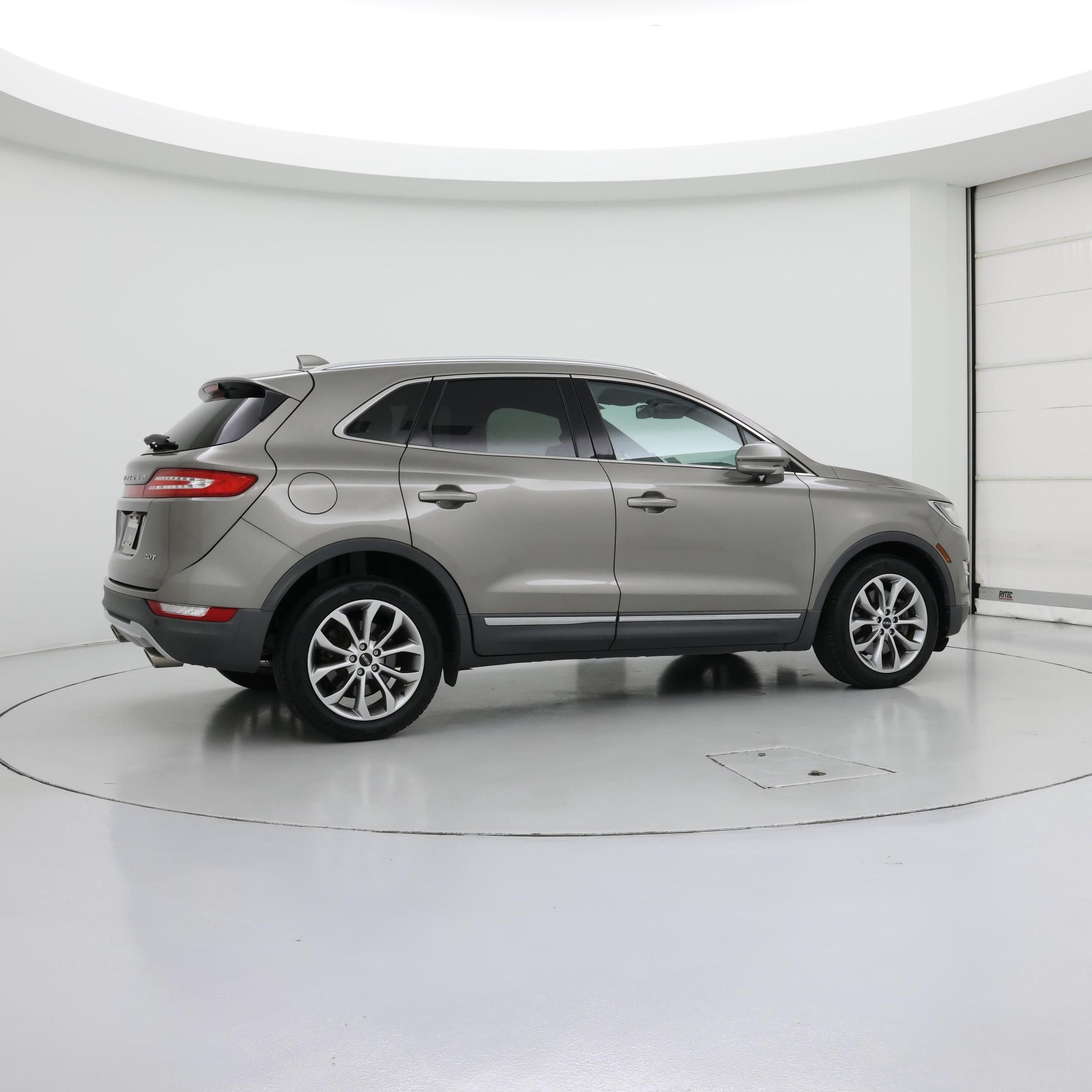 Thumbnail: 2017 Lincoln MKC - 7