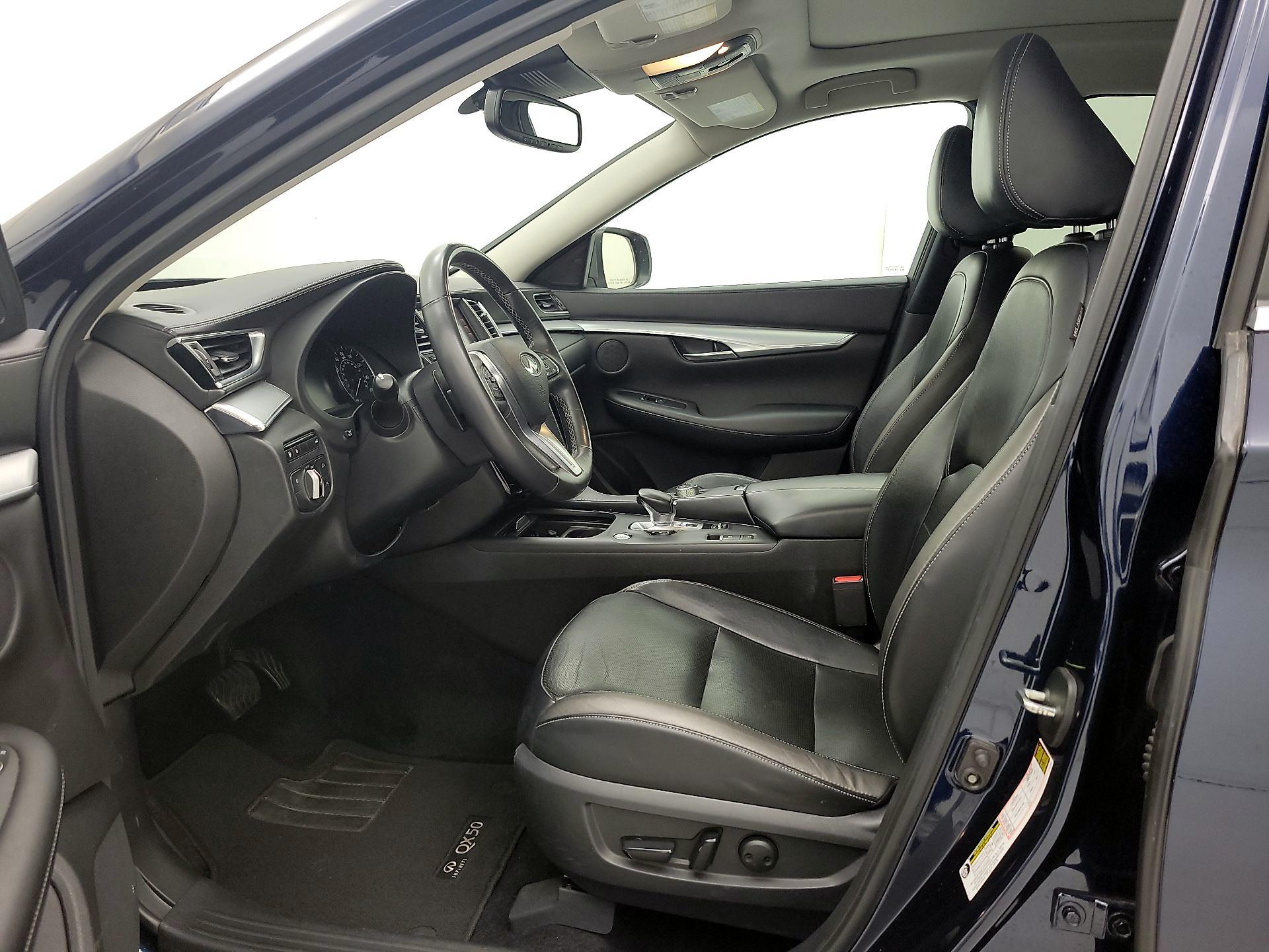 Thumbnail: 2019 INFINITI QX50 - 11