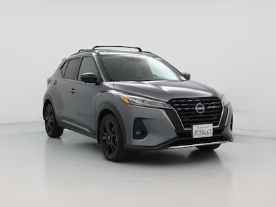 2022 Nissan Kicks SR
