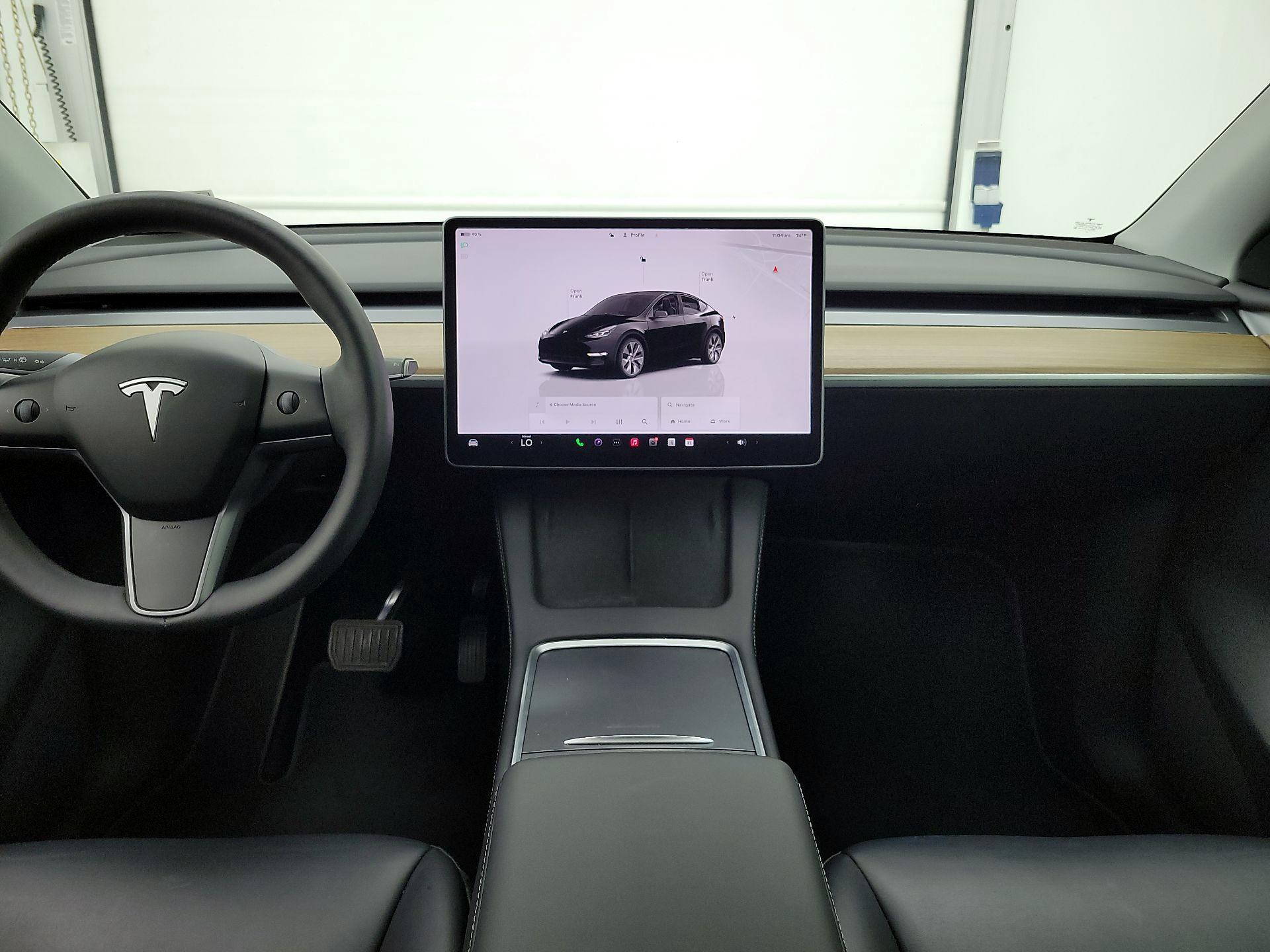 Thumbnail: 2023 Tesla Model Y - 9