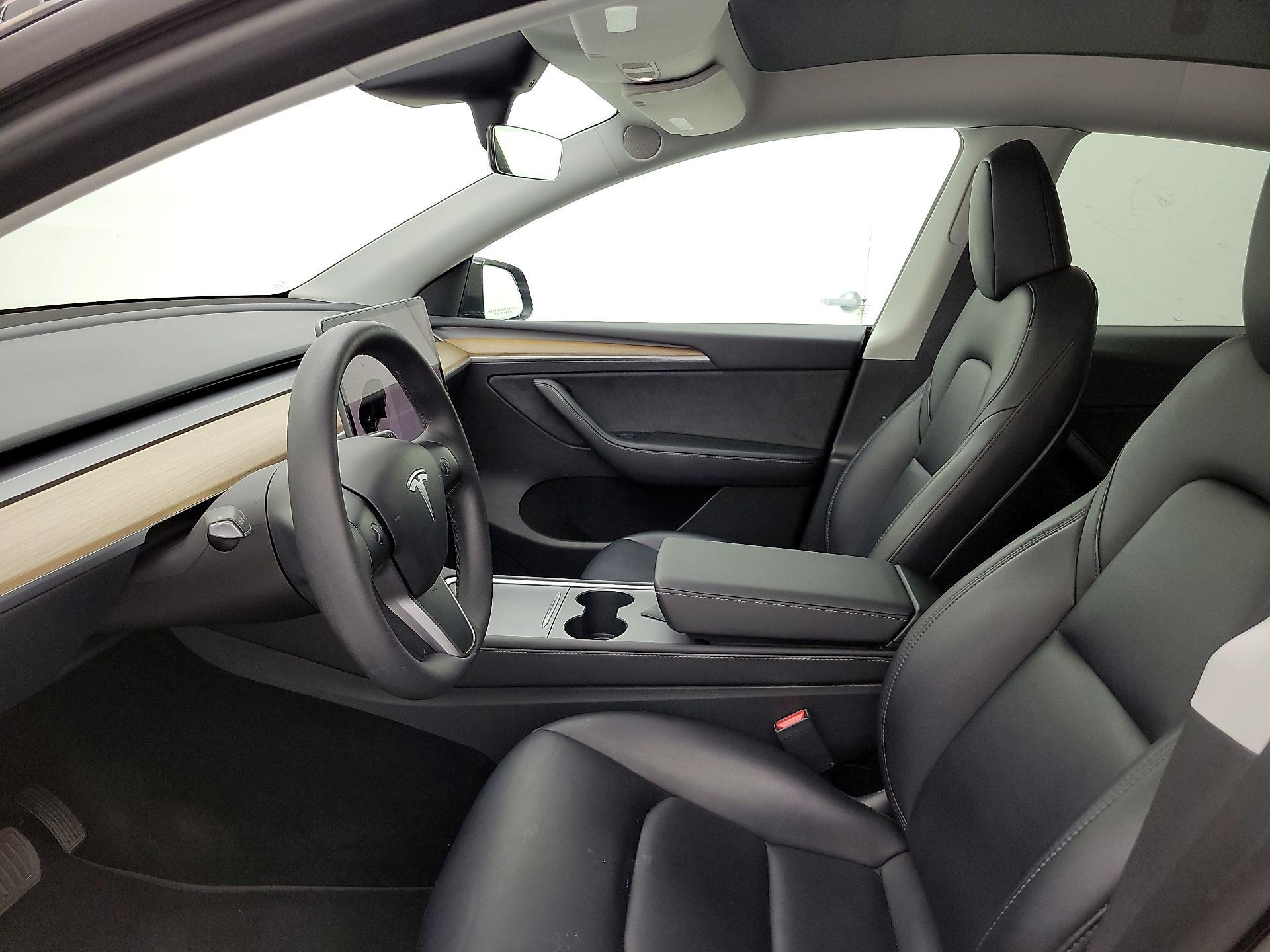 Thumbnail: 2023 Tesla Model Y - 11