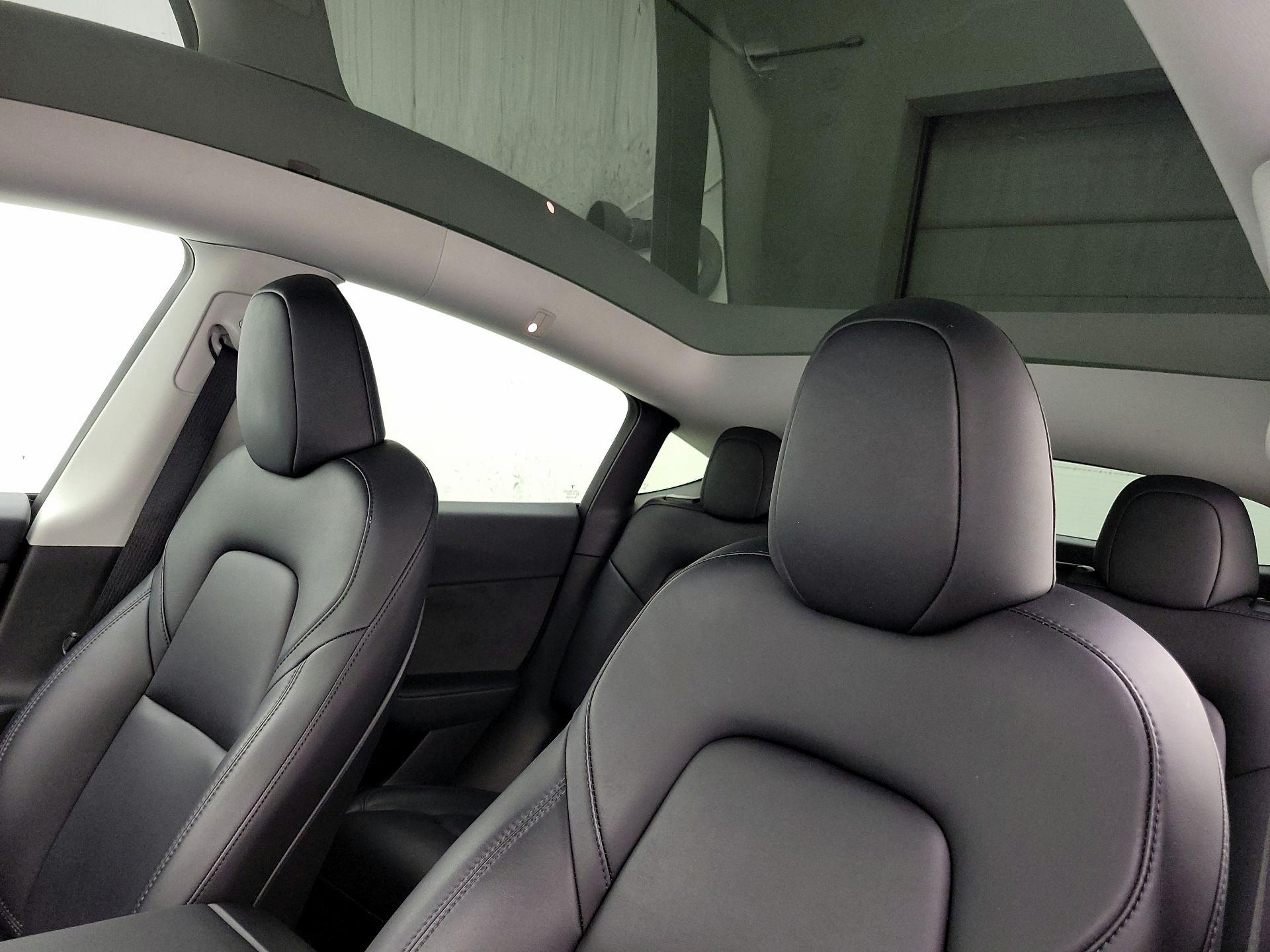 Thumbnail: 2023 Tesla Model Y - 19