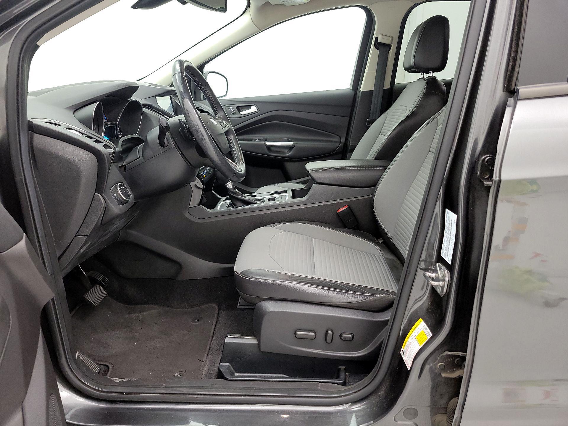 Thumbnail: 2017 Ford Escape - 11