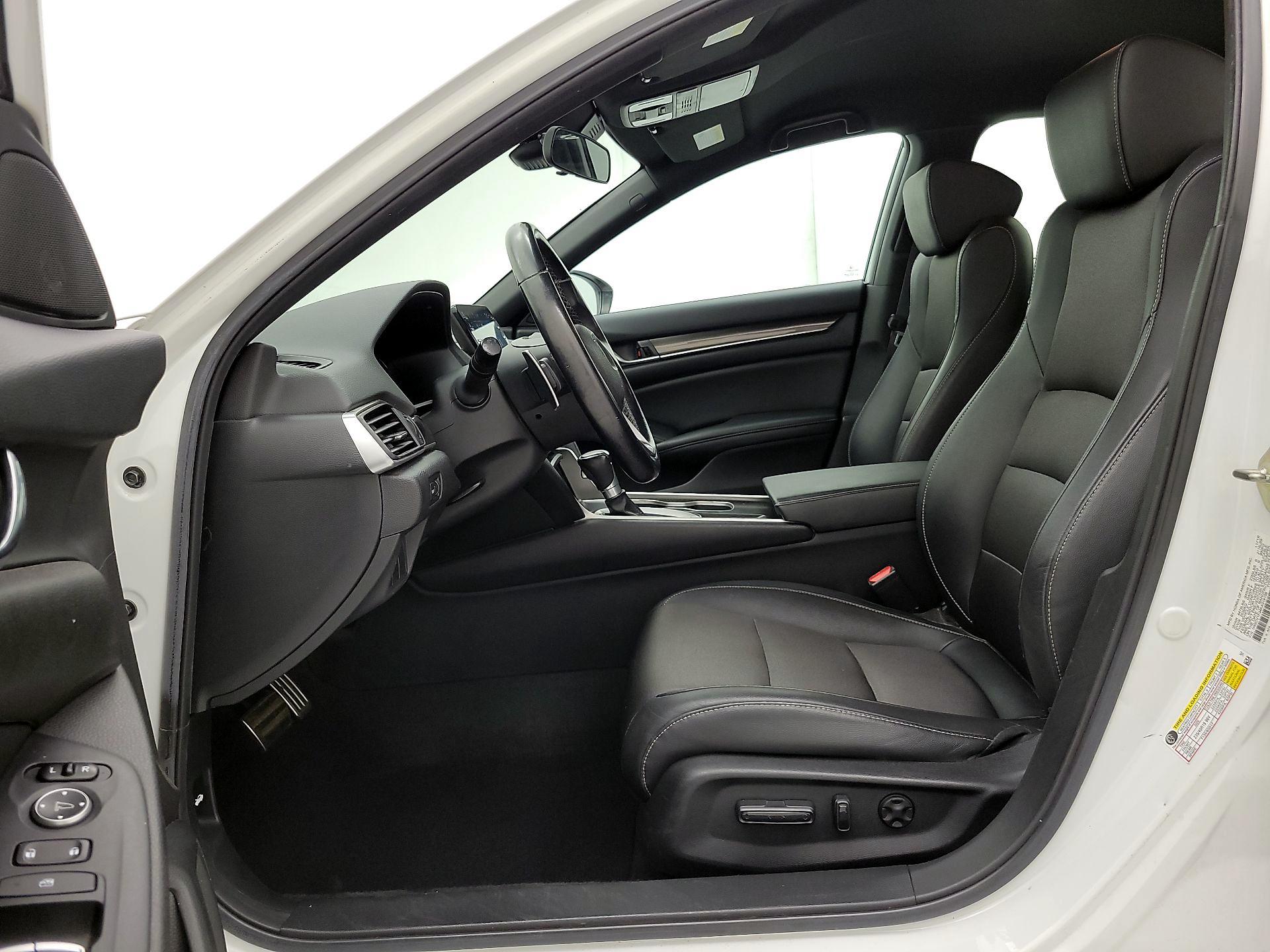 Thumbnail: 2019 Honda Accord - 11