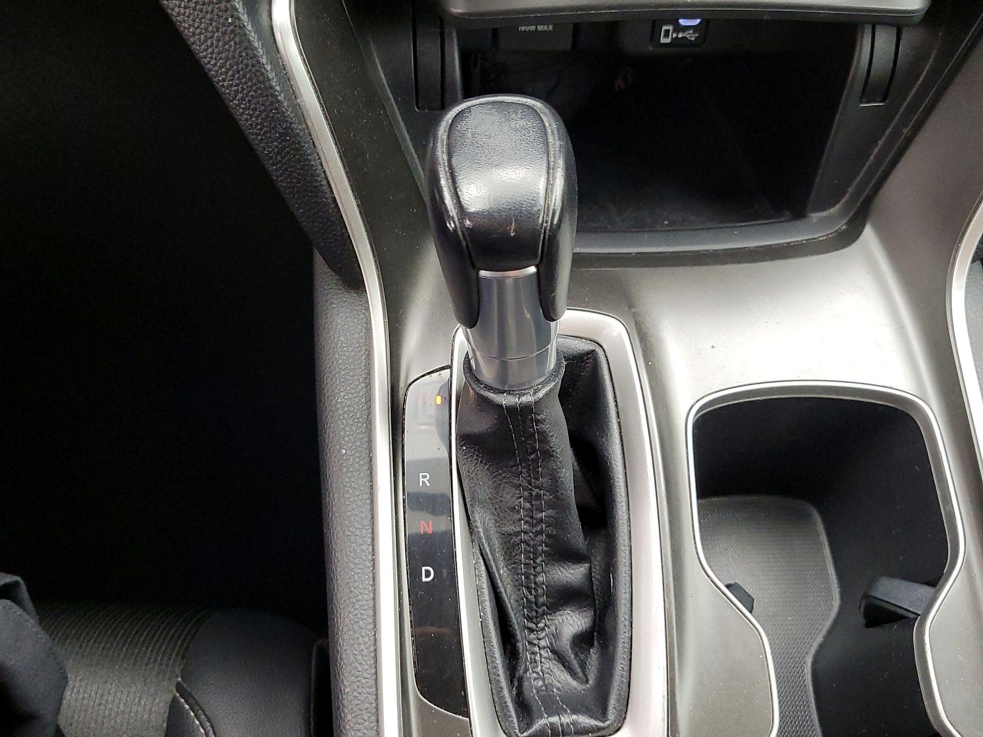Thumbnail: 2019 Honda Accord - 17