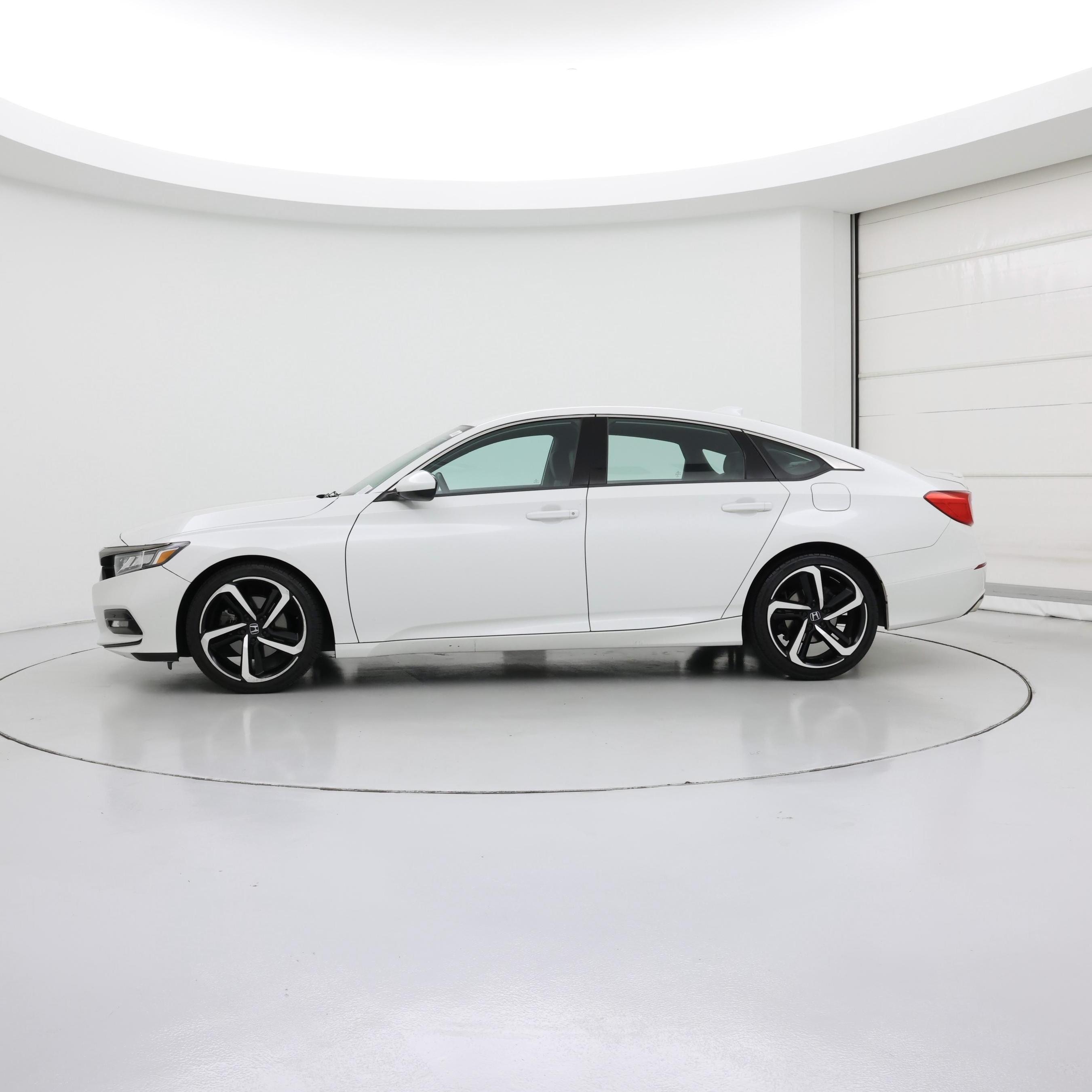 Thumbnail: 2019 Honda Accord - 3