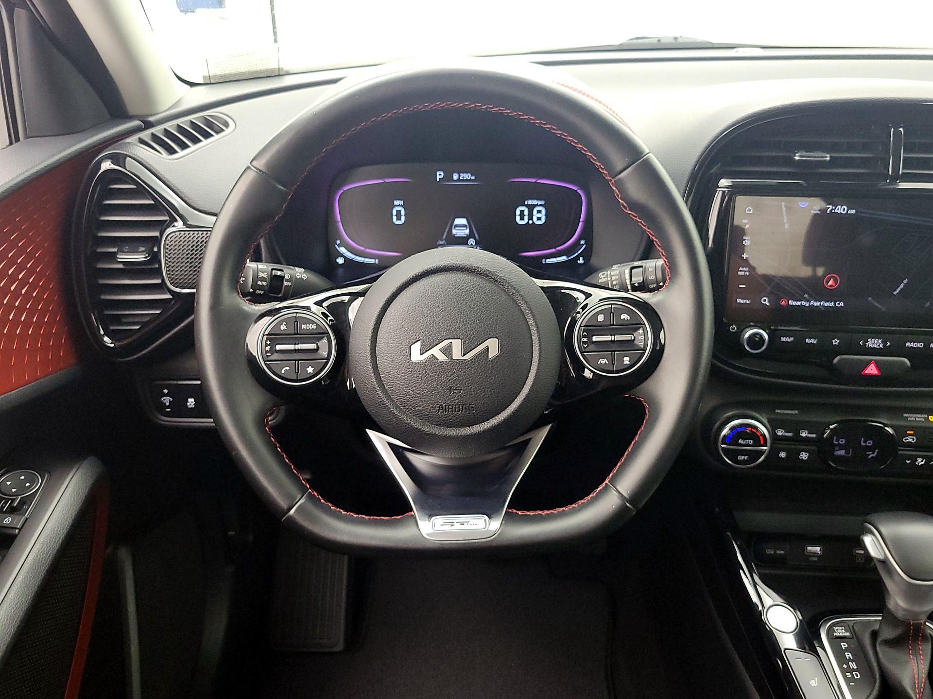 Thumbnail: 2023 Kia Soul - 10