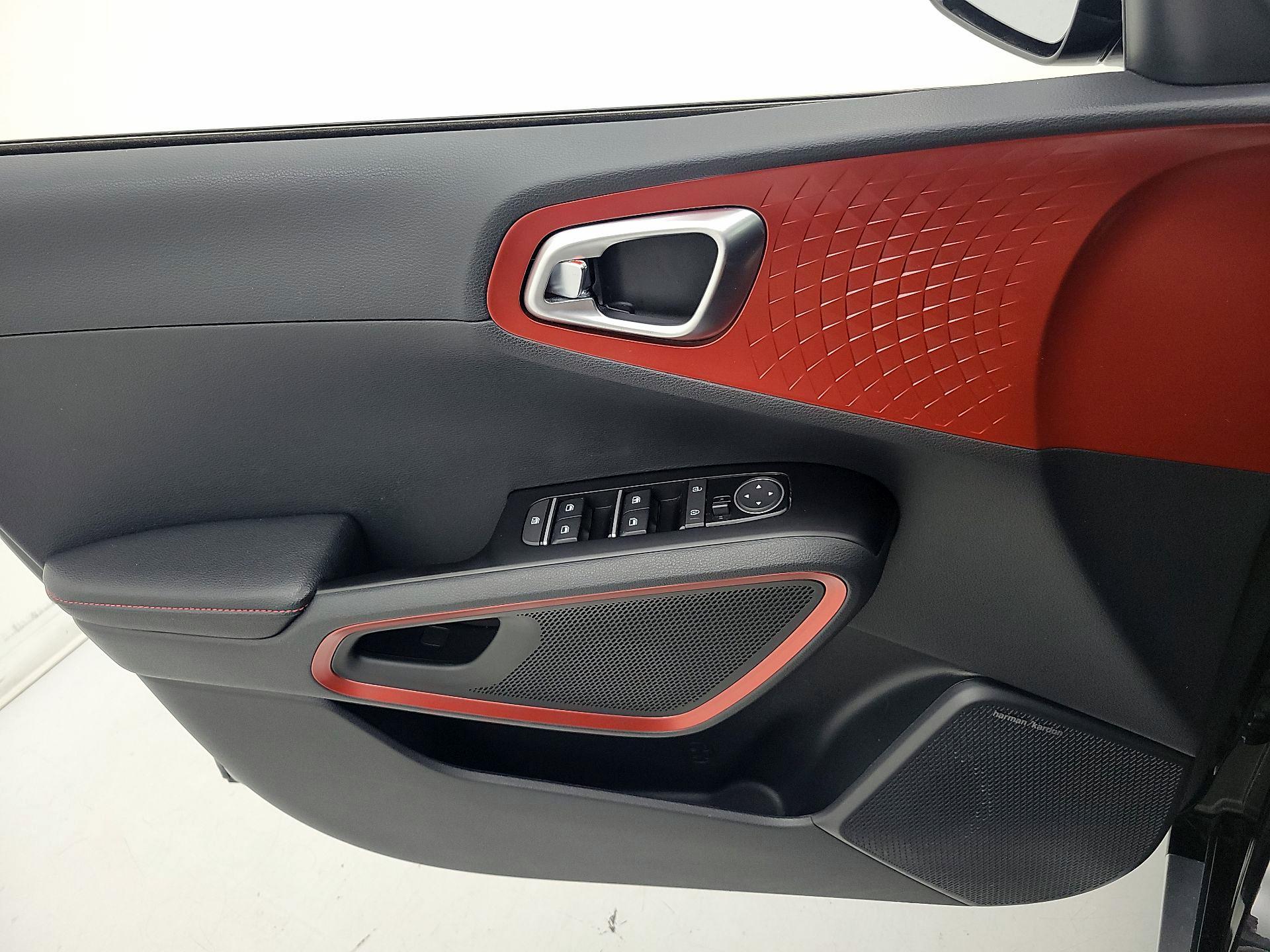 Thumbnail: 2023 Kia Soul - 12